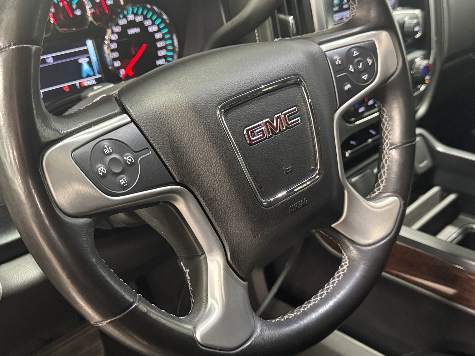 Thumbnail: 2017 GMC Sierra 1500 - 4