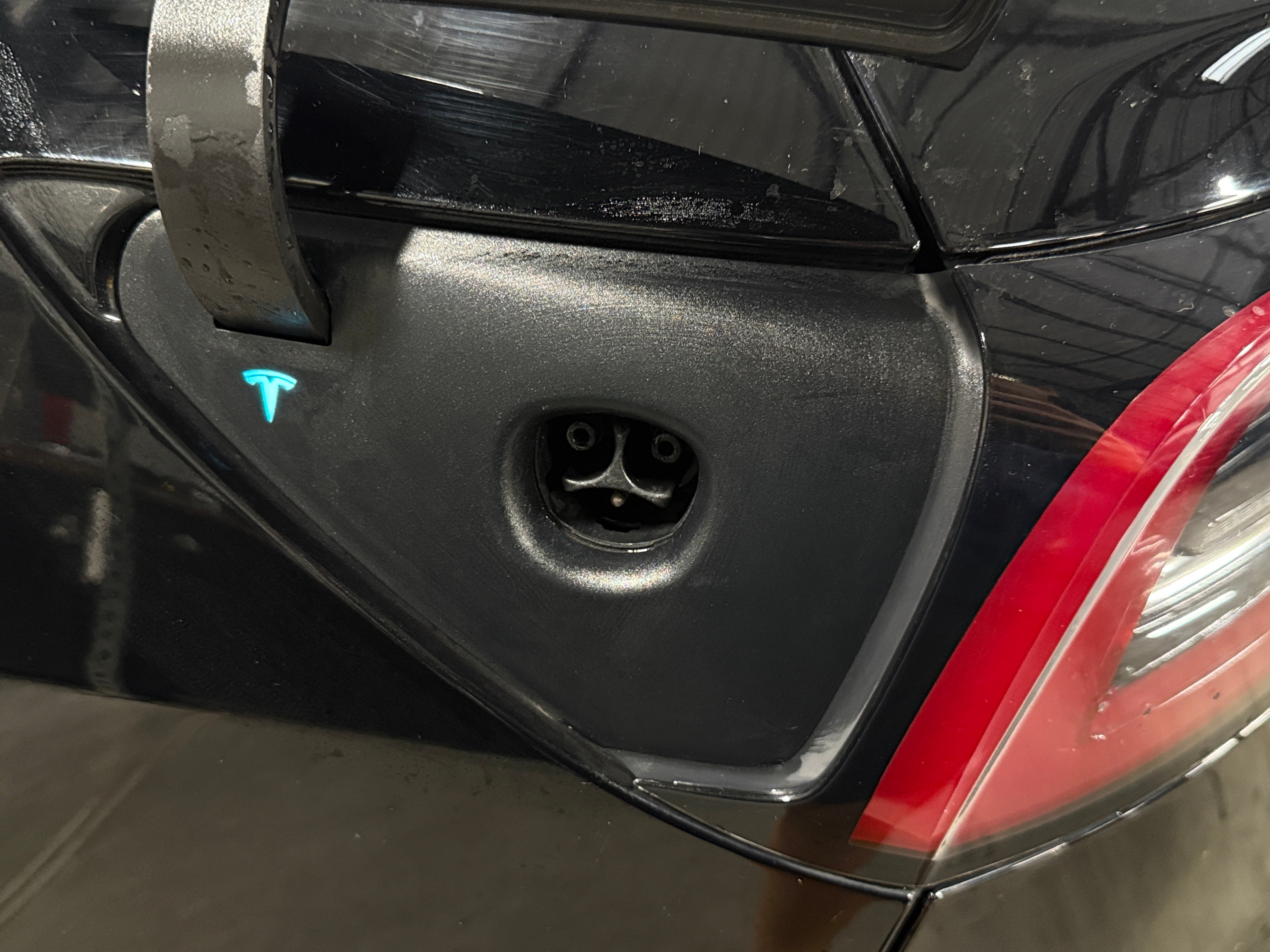 Used 2019 Tesla Model 3 Base with VIN 5YJ3E1EA1KF361814 for sale in Auburn, WA