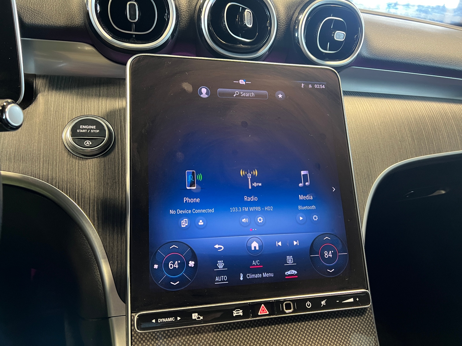 Thumbnail: 2024 Mercedes-Benz C-Class - 3