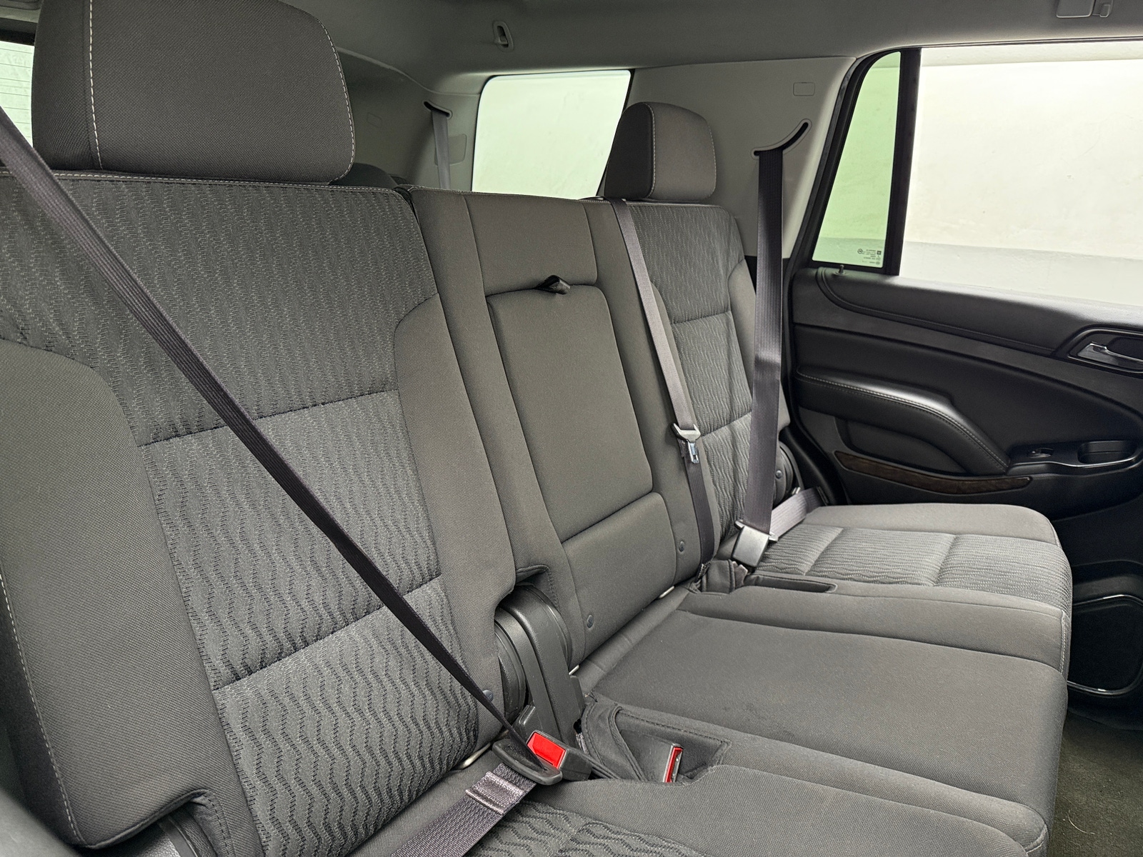 Thumbnail: 2017 Chevrolet Tahoe - 6