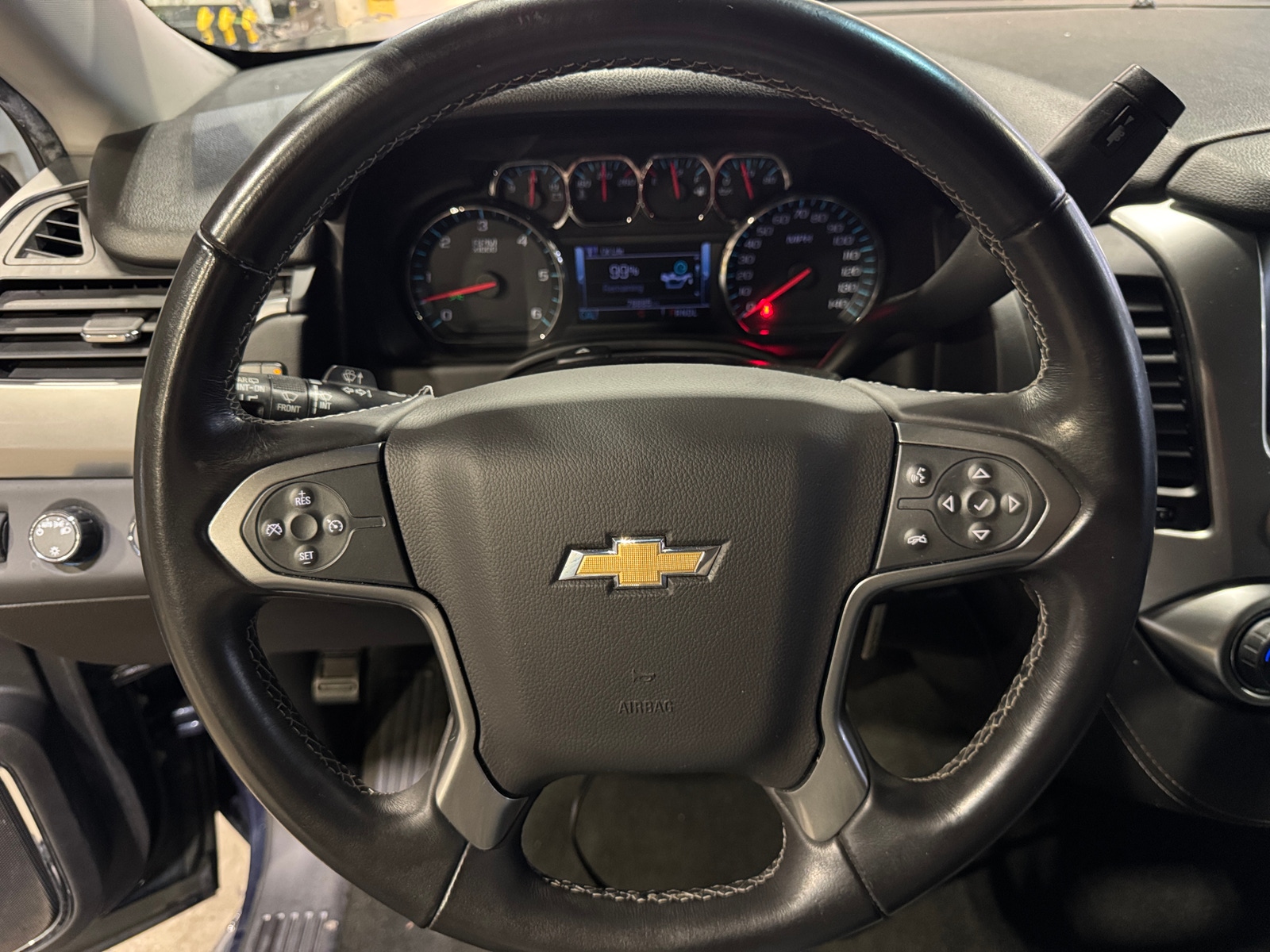 Thumbnail: 2017 Chevrolet Tahoe - 5