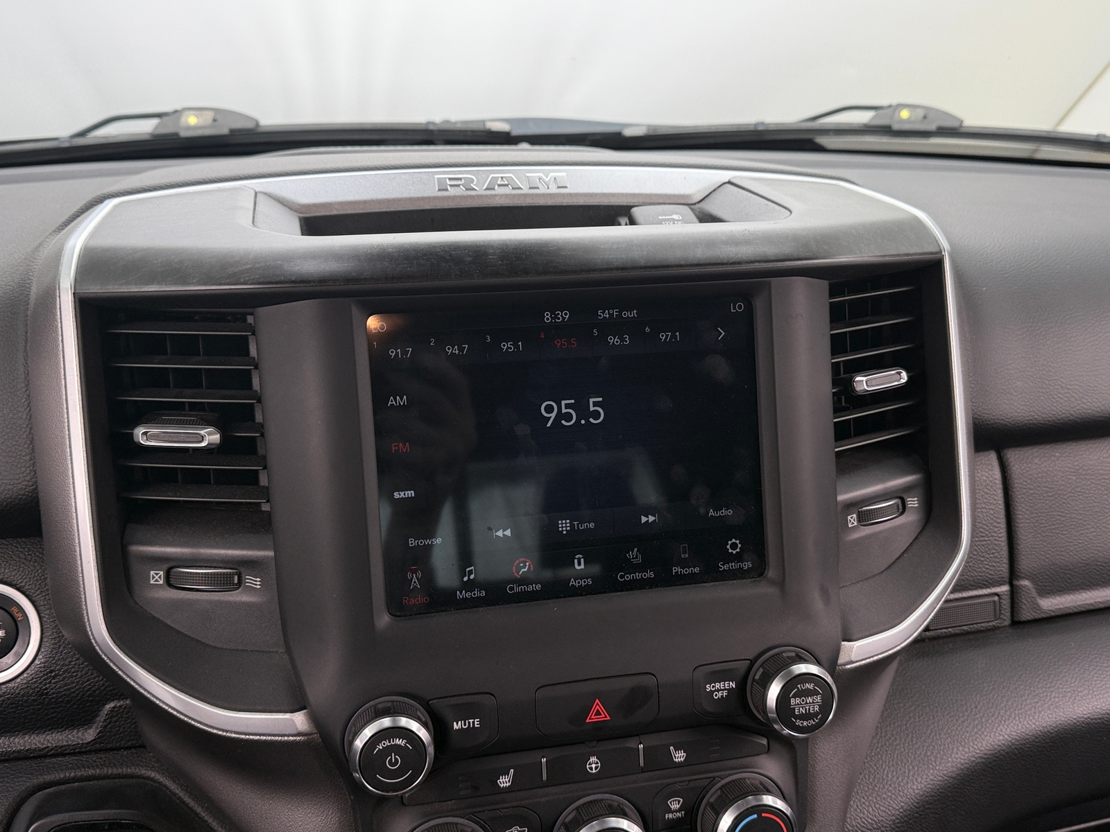 Thumbnail: 2019 RAM 1500 - 4