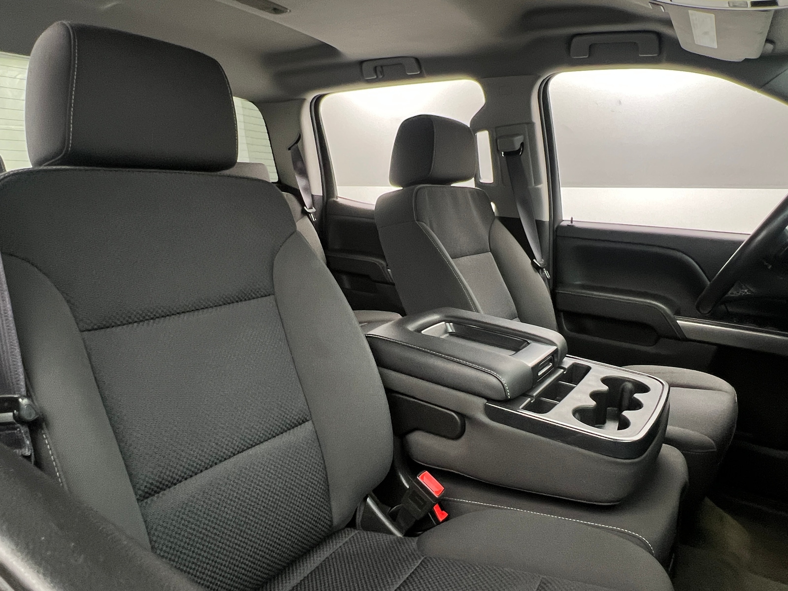 Thumbnail: 2017 Chevrolet Silverado 1500 - 2