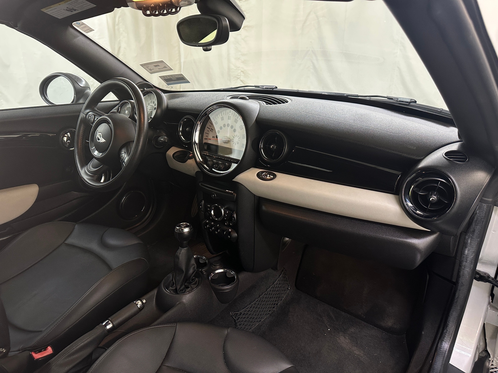 Thumbnail: 2012 MINI Cooper Roadster - 2