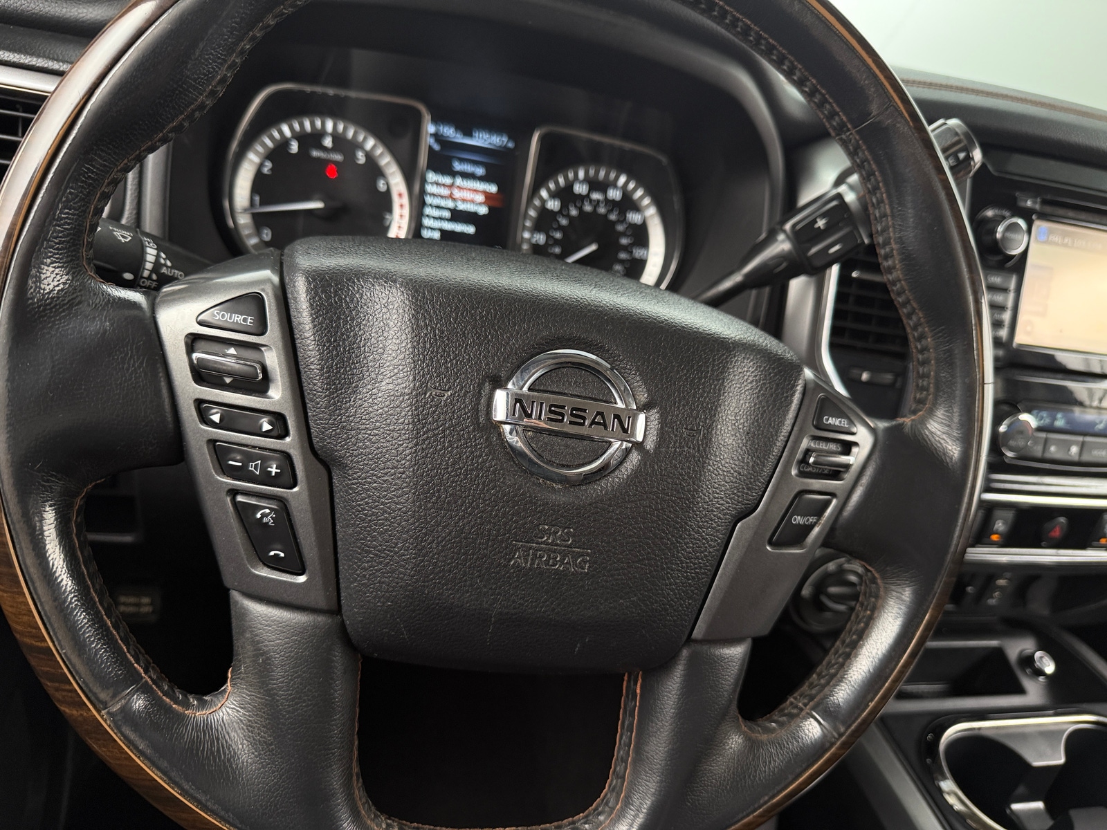 Thumbnail: 2017 Nissan Titan - 4