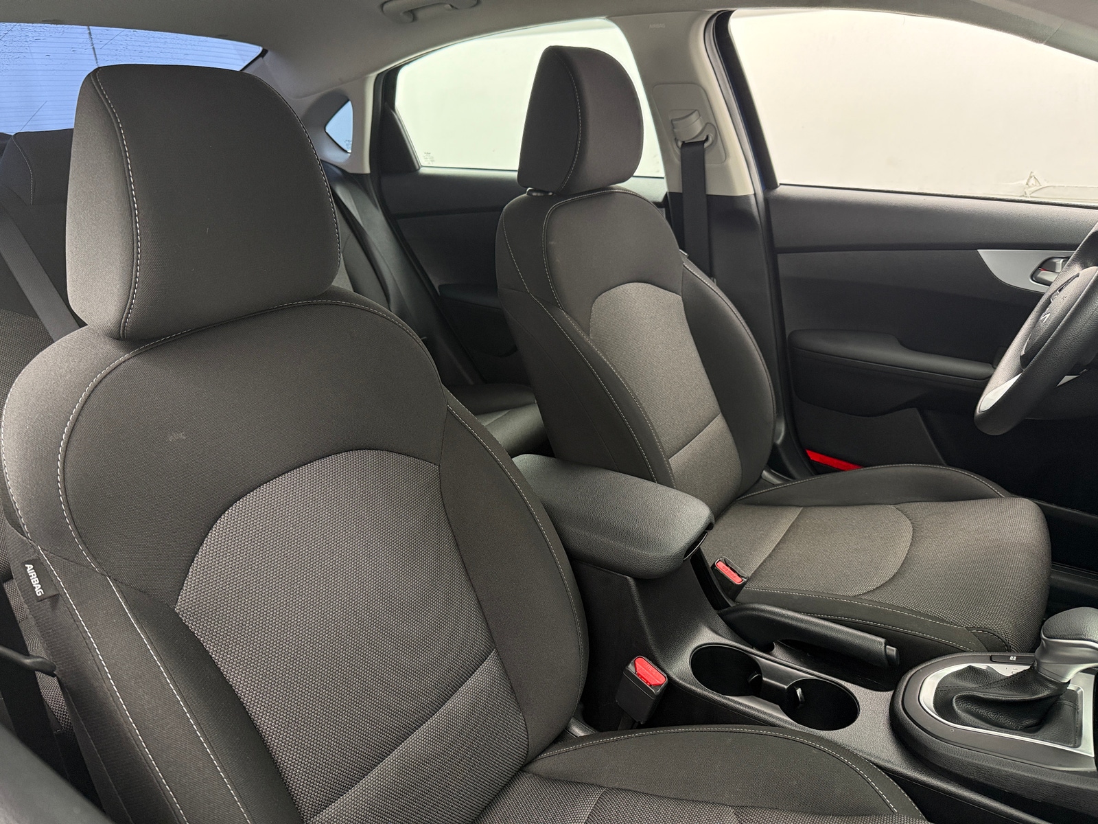 Thumbnail: 2024 Kia Forte - 2