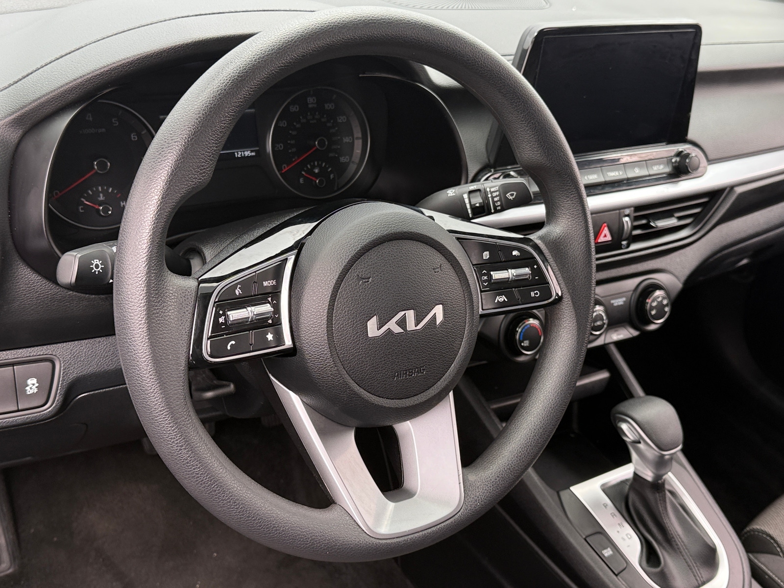 Thumbnail: 2024 Kia Forte - 5