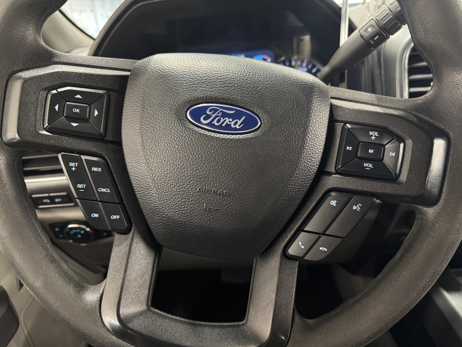 Thumbnail: 2021 Ford Econoline - 5