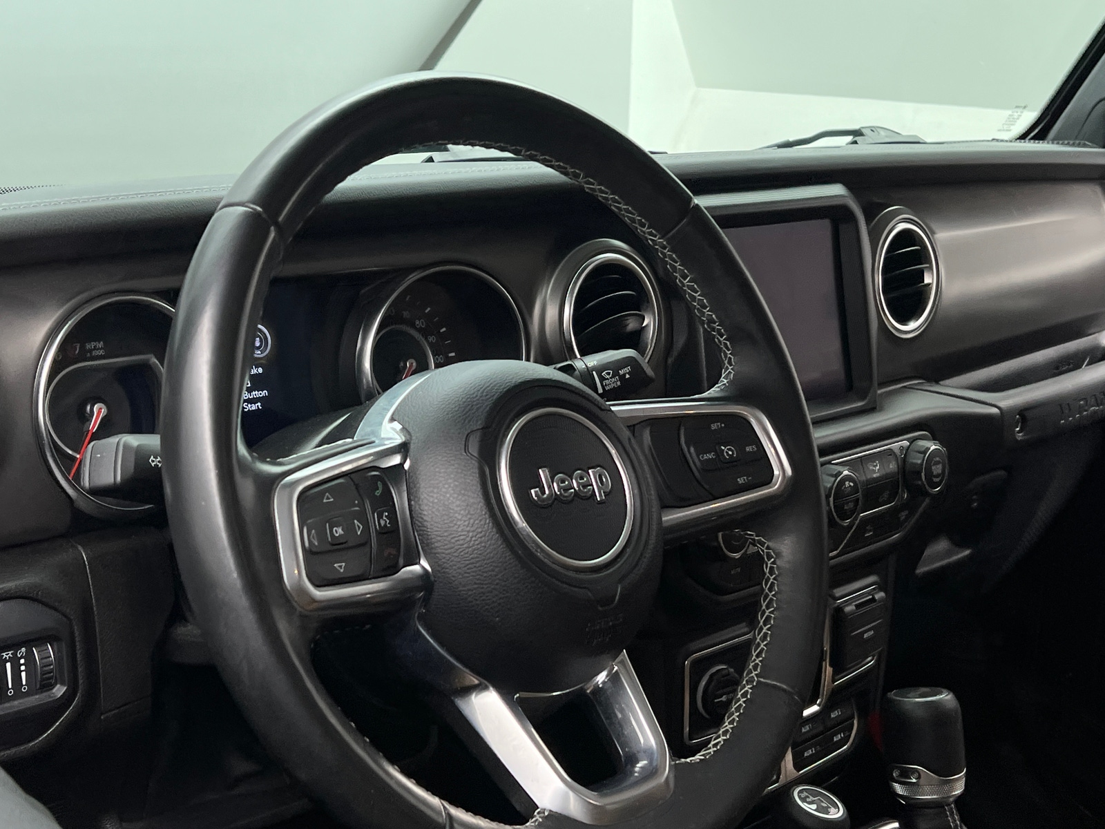 Thumbnail: 2022 Jeep Wrangler - 4