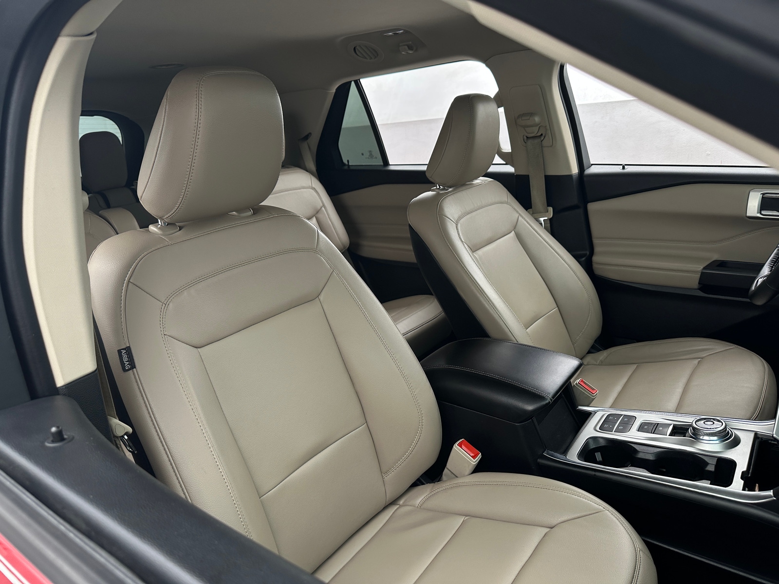 Thumbnail: 2020 Ford Explorer - 2
