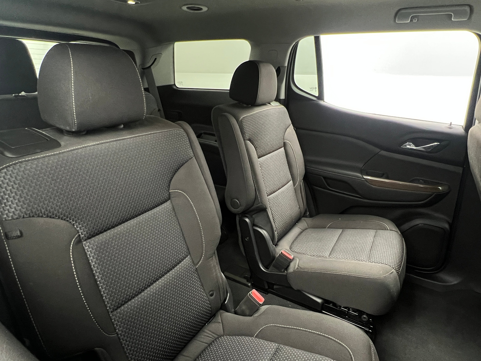 Thumbnail: 2023 GMC Acadia - 6