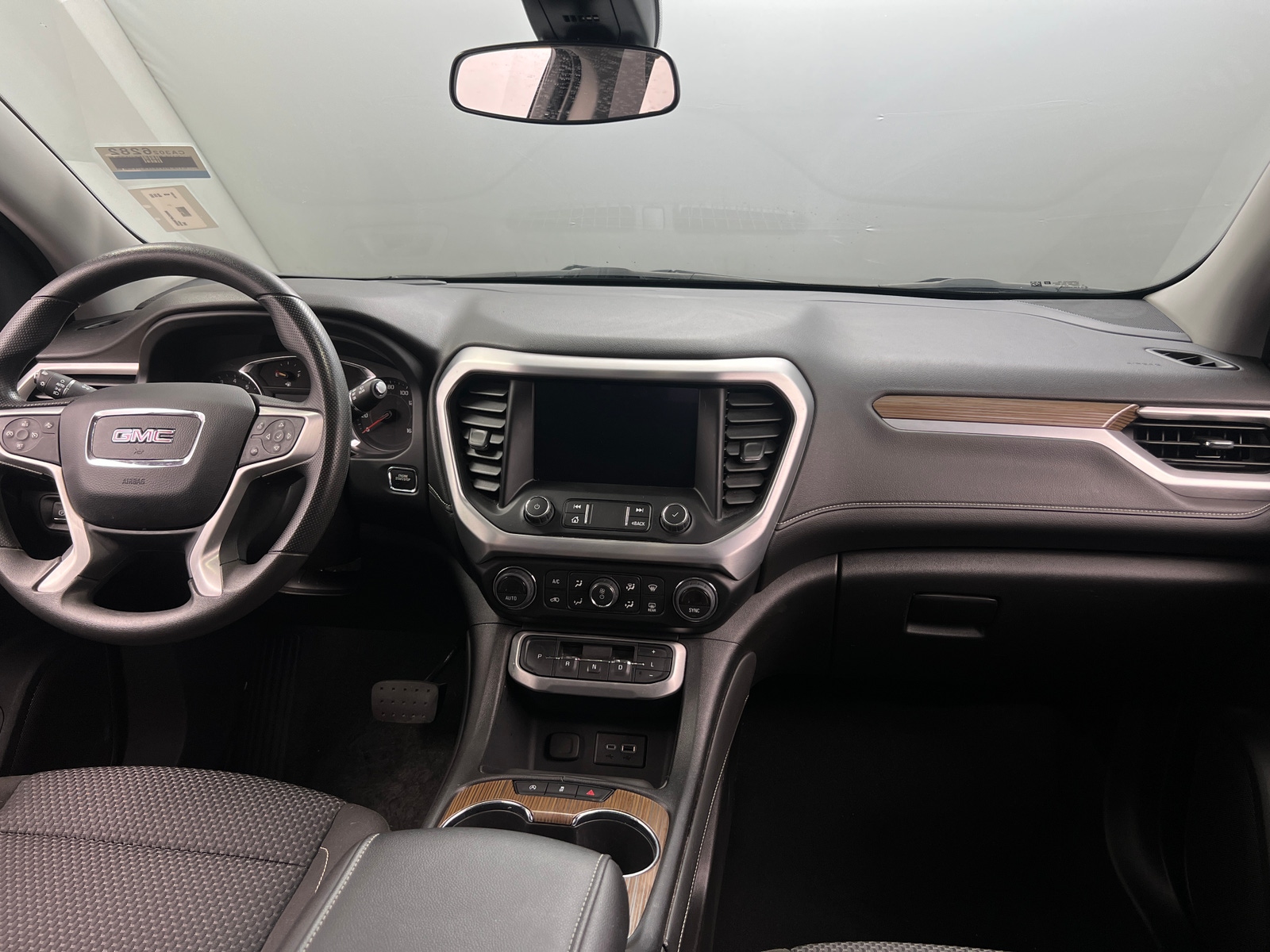 Thumbnail: 2023 GMC Acadia - 3