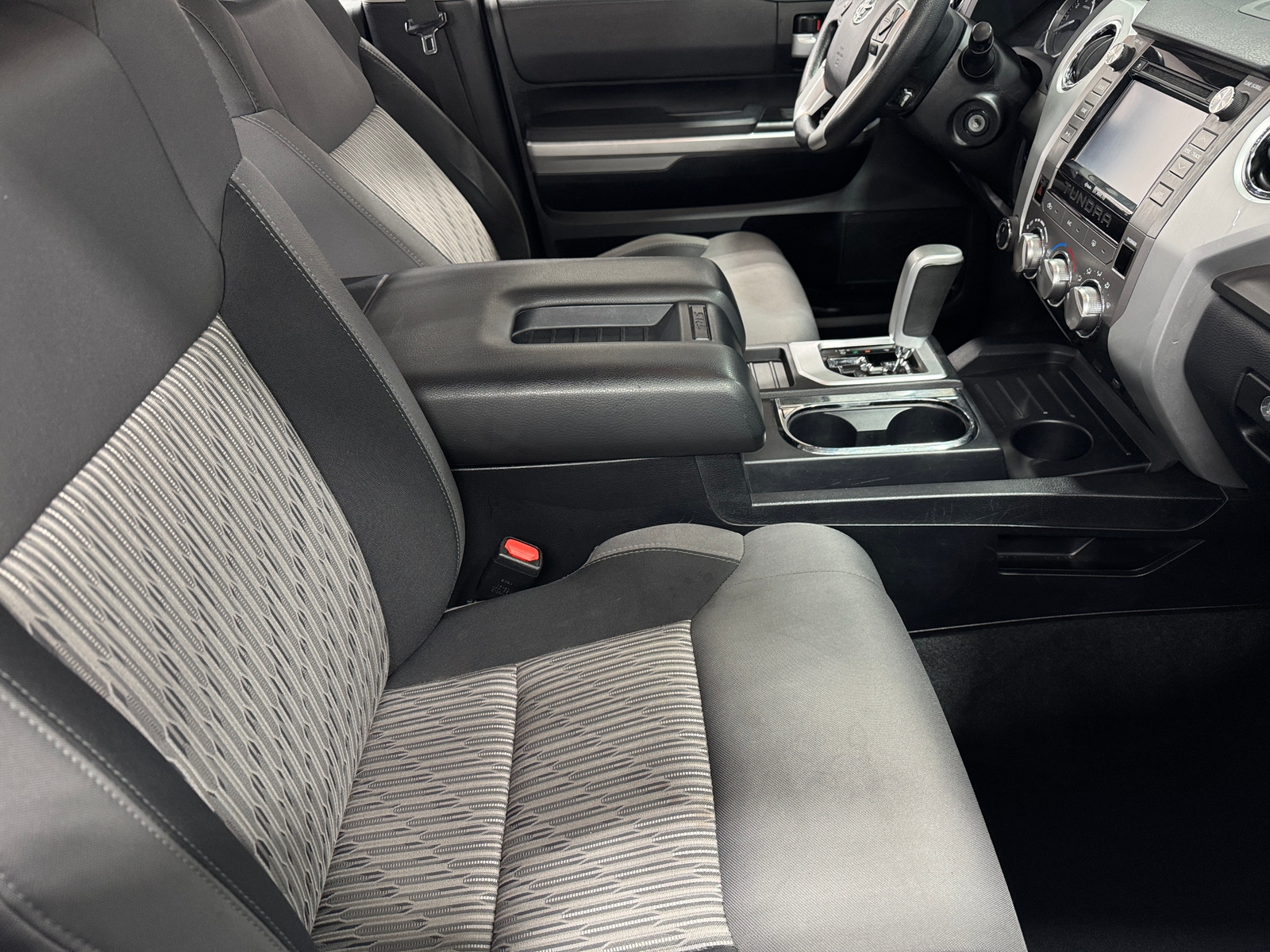 Thumbnail: 2017 Toyota Tundra - 2