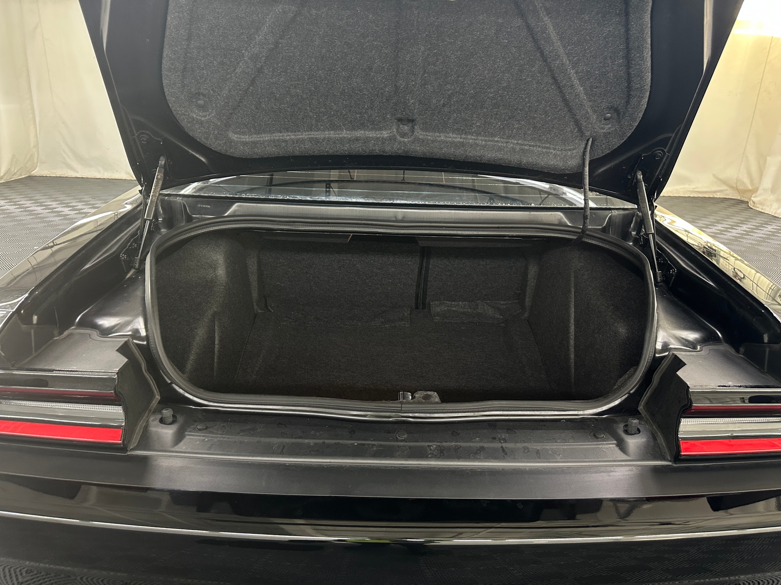 Thumbnail: 2023 Dodge Challenger - 5