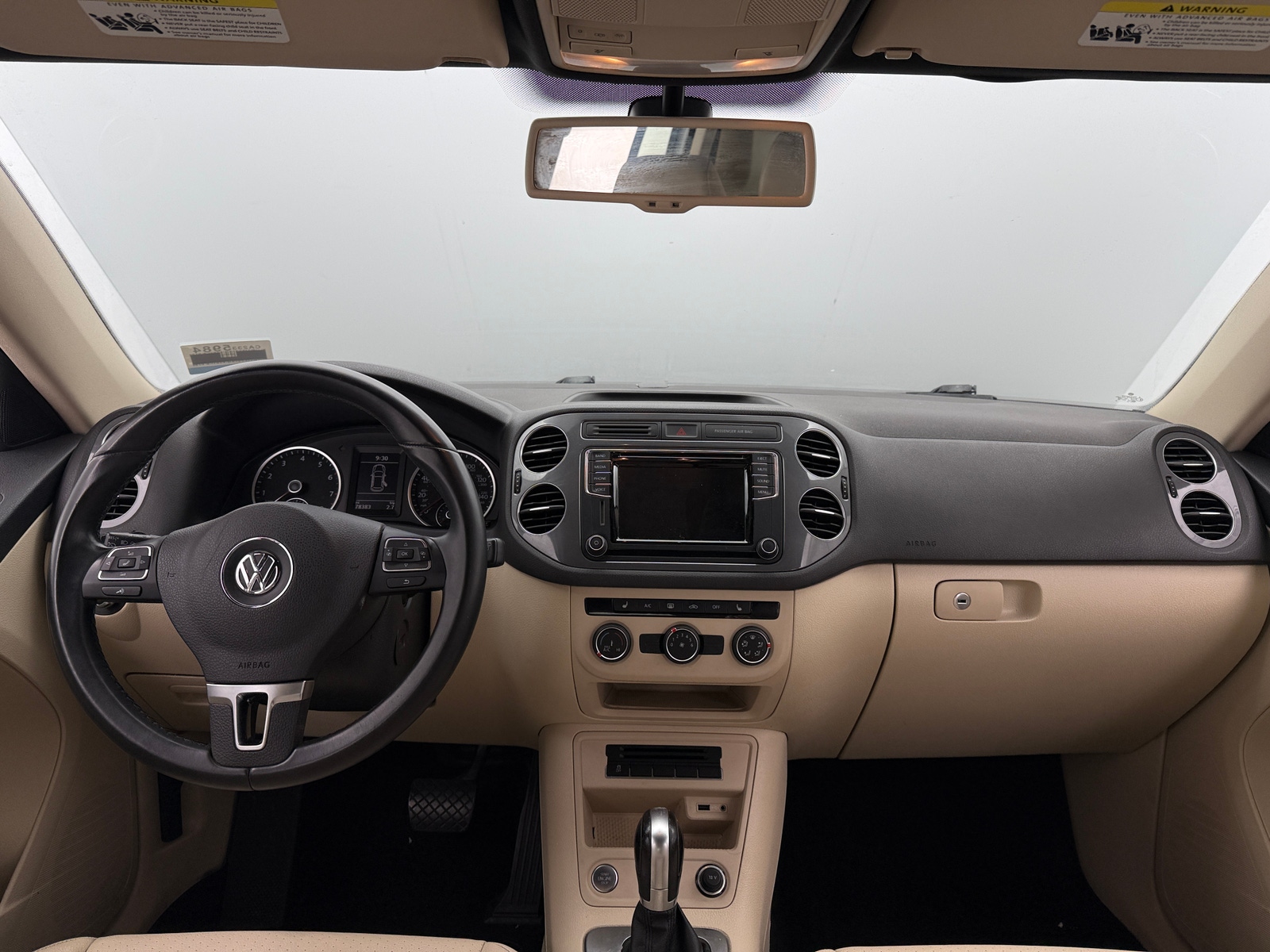 Thumbnail: 2017 Volkswagen Tiguan - 3