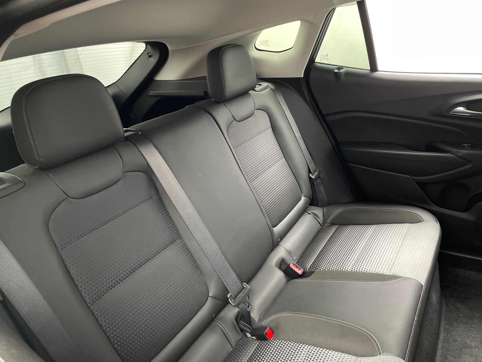 Thumbnail: 2024 Chevrolet Trax - 6