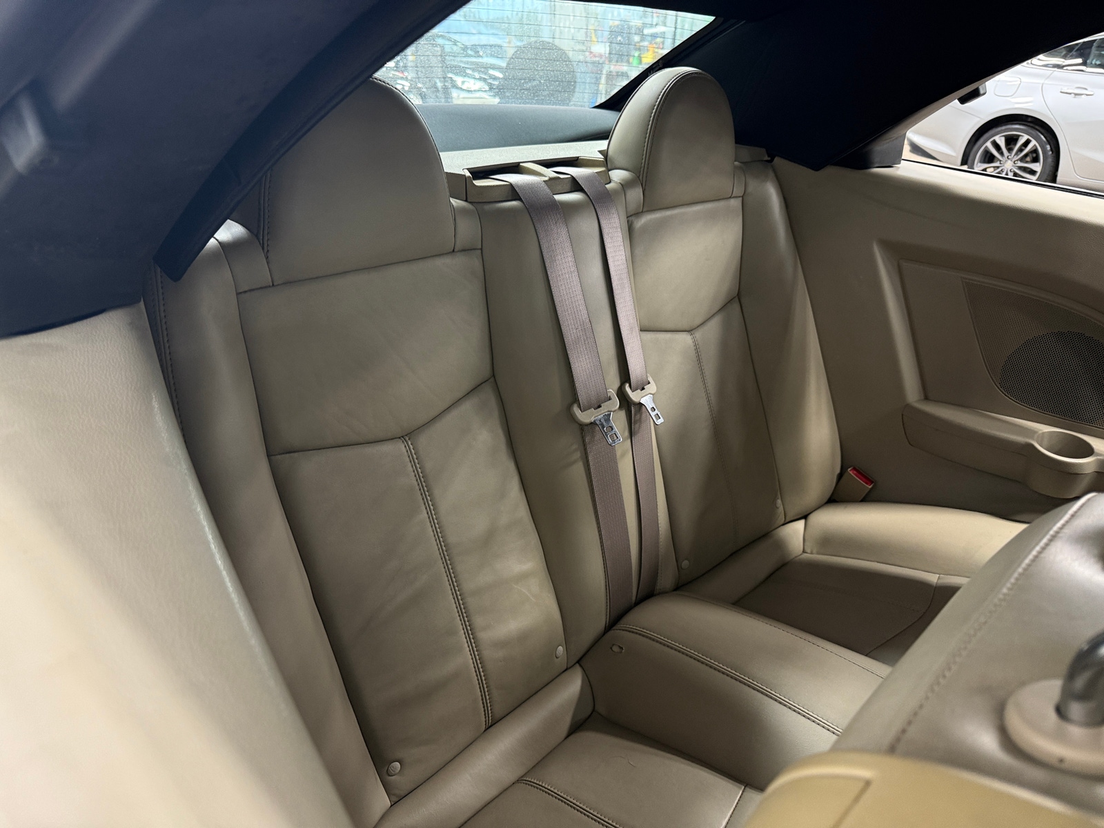 Thumbnail: 2014 Chrysler 200 - 5