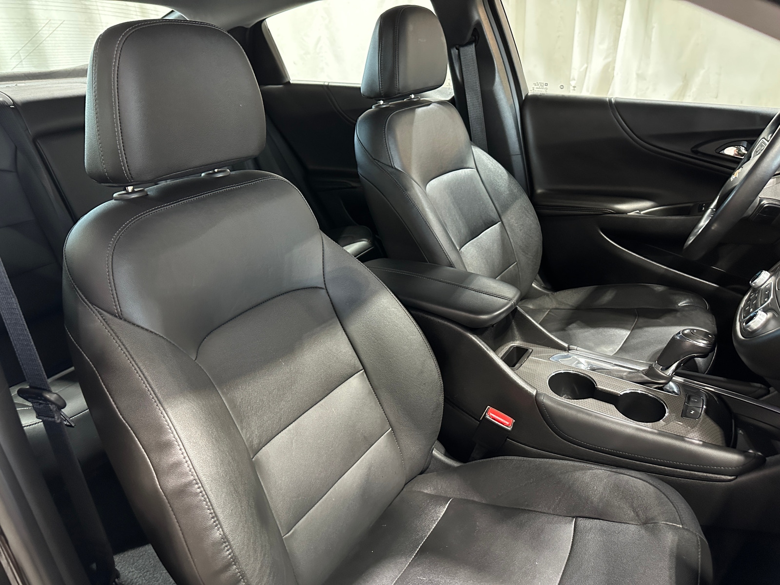 Thumbnail: 2019 Chevrolet Malibu - 2