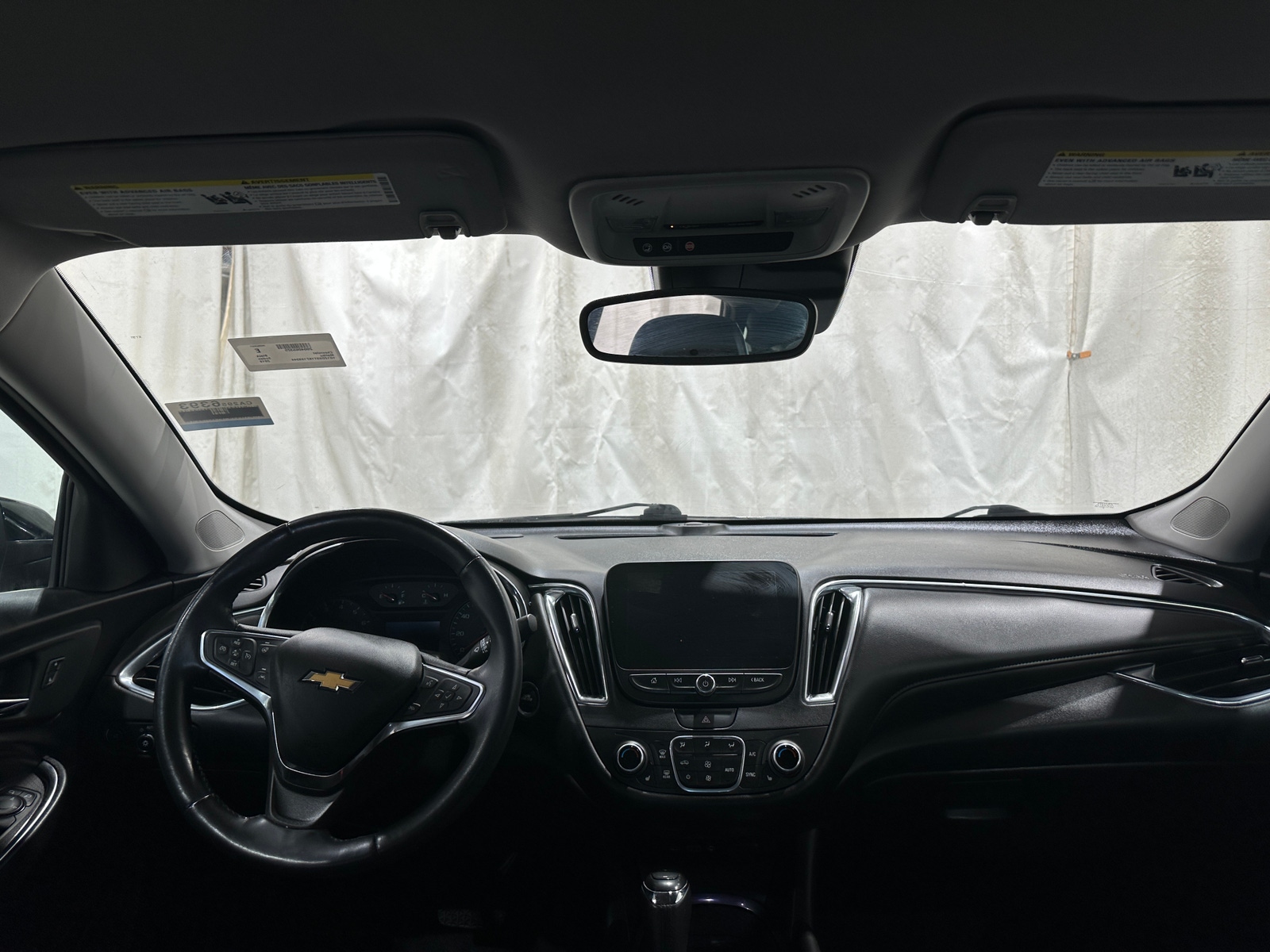 Thumbnail: 2019 Chevrolet Malibu - 3