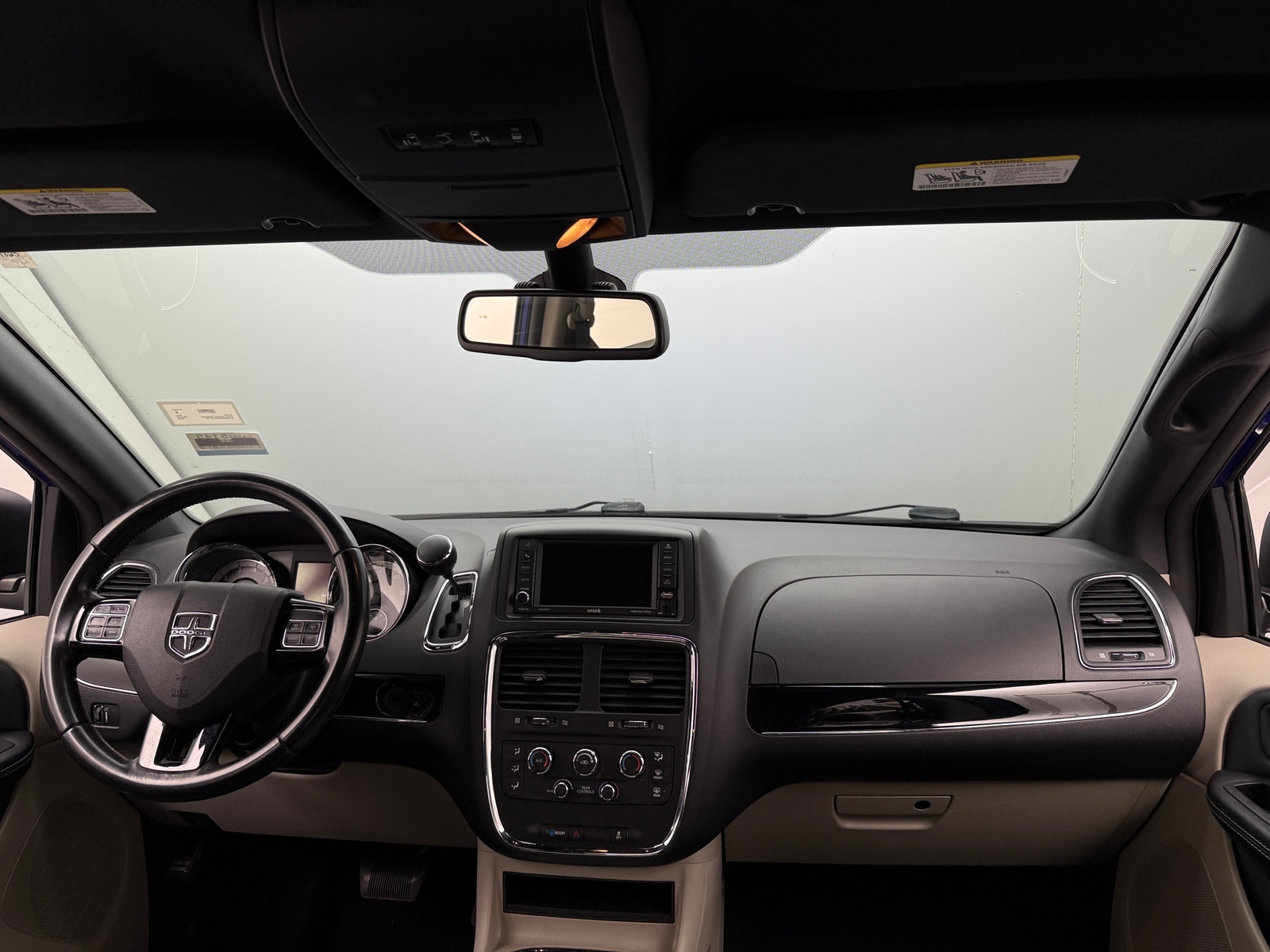 Thumbnail: 2019 Dodge Grand Caravan - 2