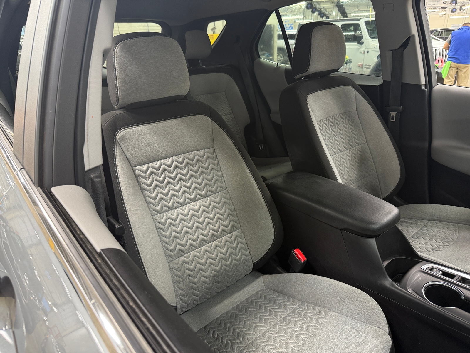 Thumbnail: 2024 Chevrolet Equinox - 2
