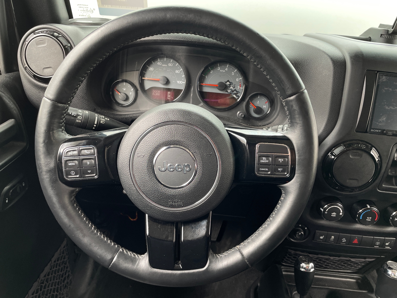 Thumbnail: 2017 Jeep Wrangler - 5