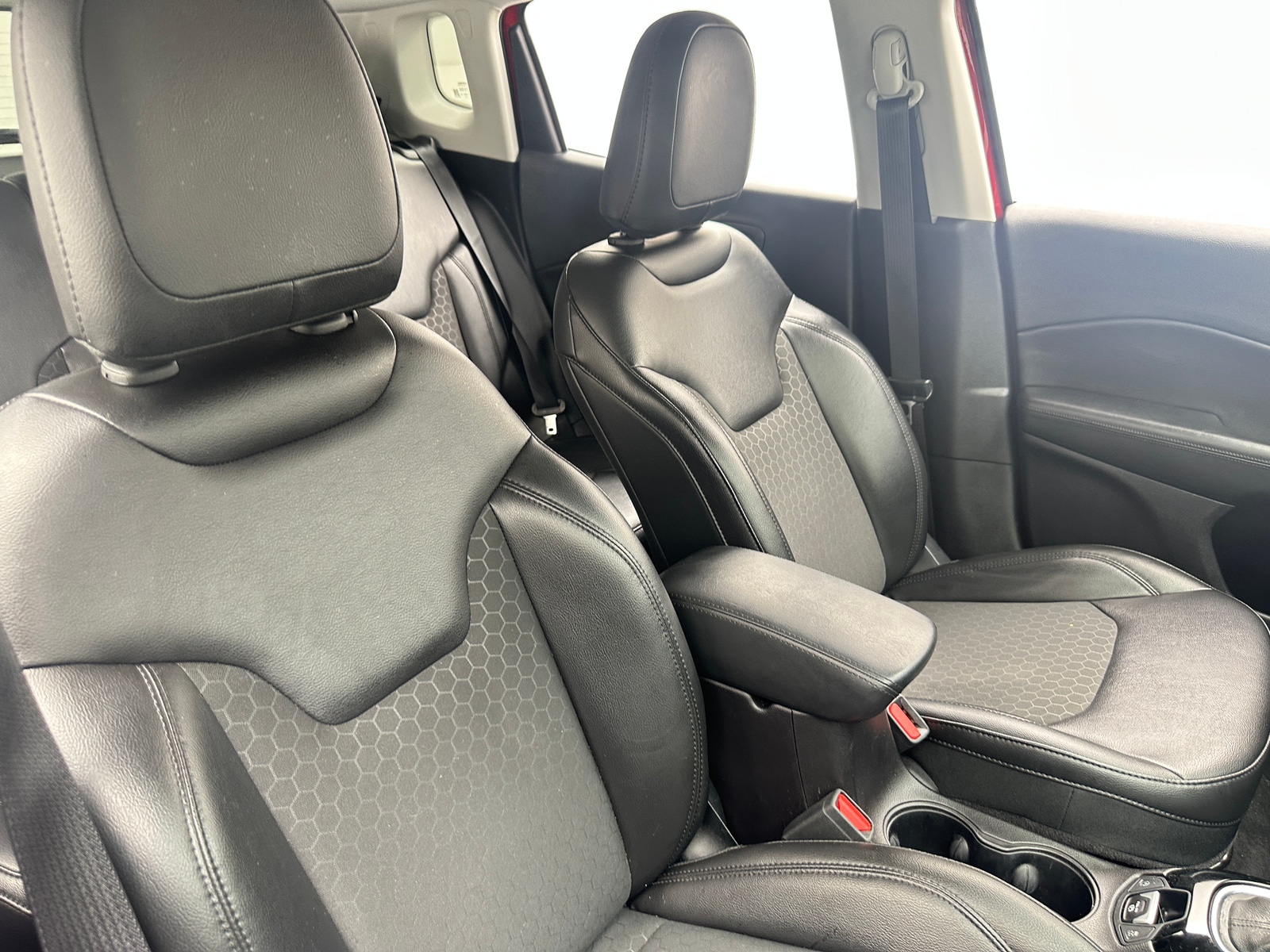 Thumbnail: 2019 Jeep Compass - 2