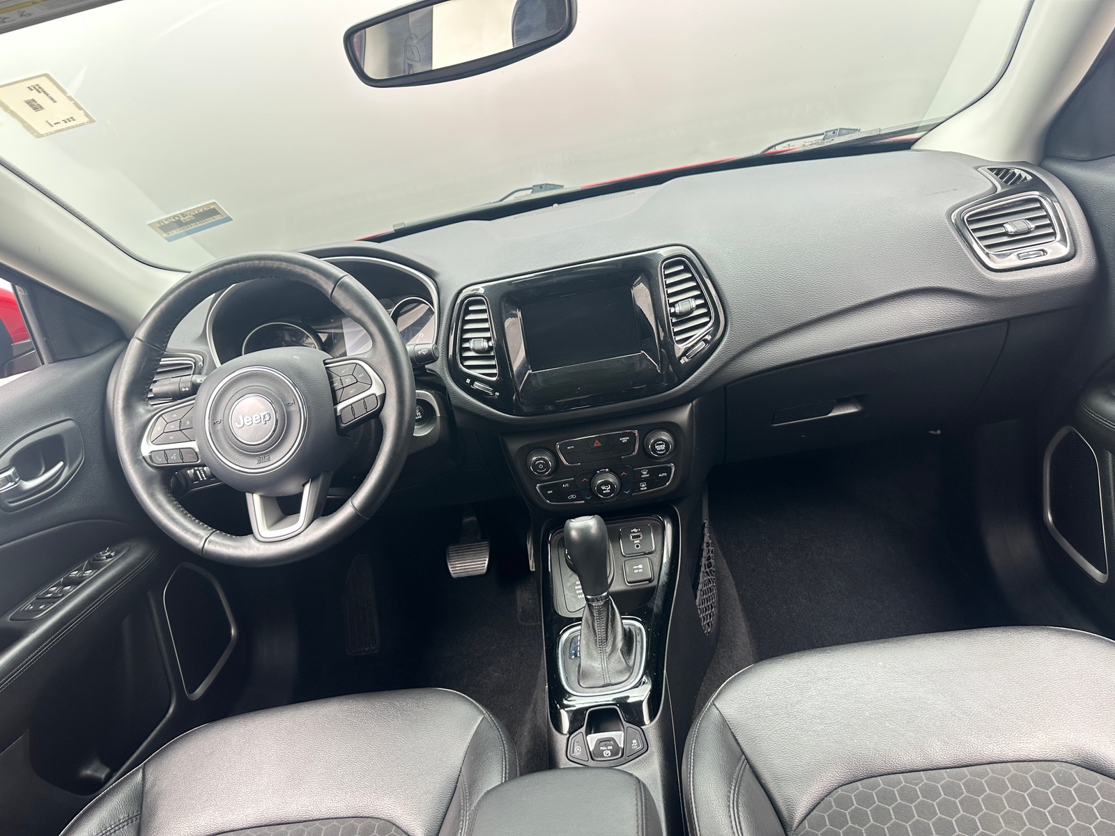 Thumbnail: 2019 Jeep Compass - 3