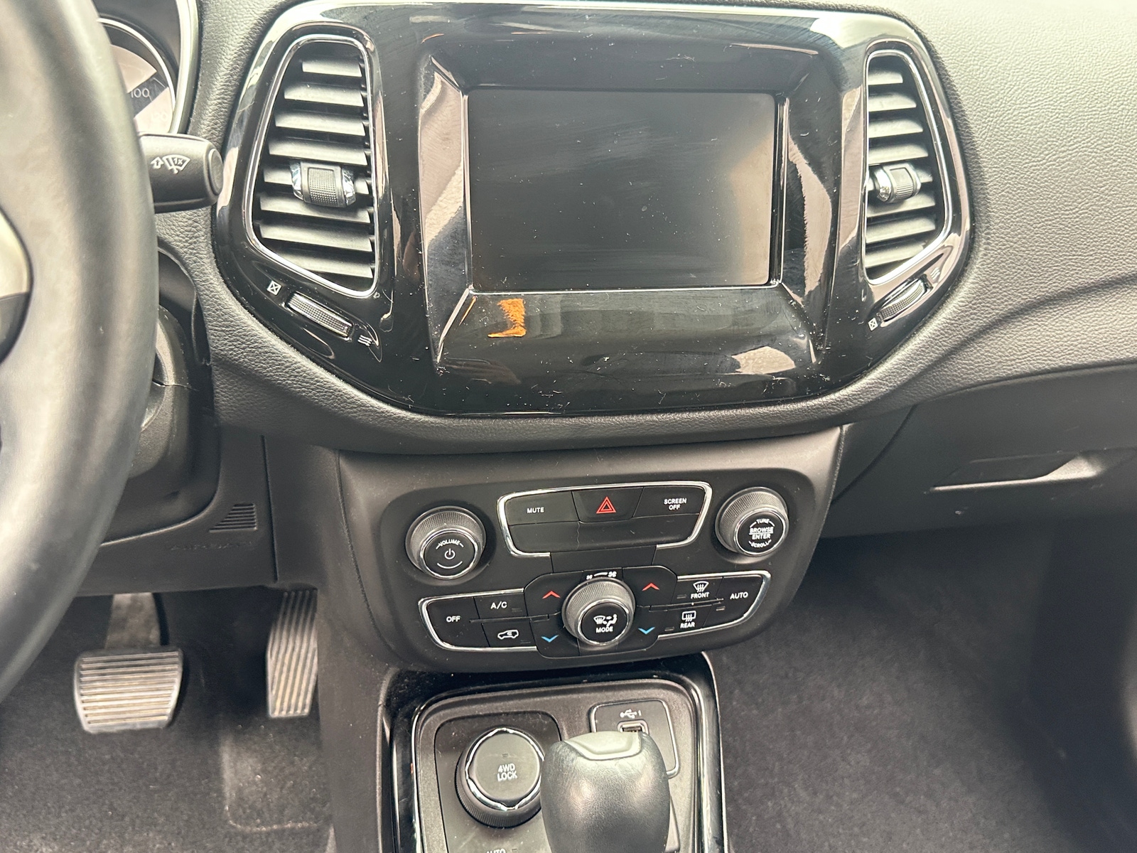 Thumbnail: 2019 Jeep Compass - 4