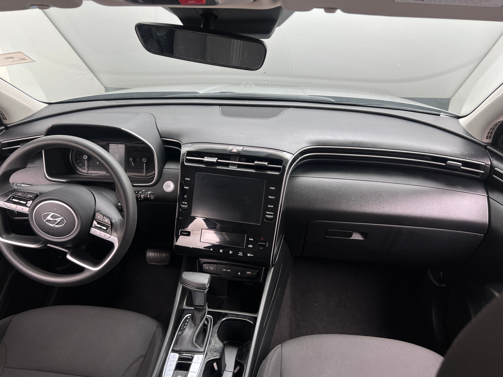 Thumbnail: 2024 Hyundai Tucson - 3