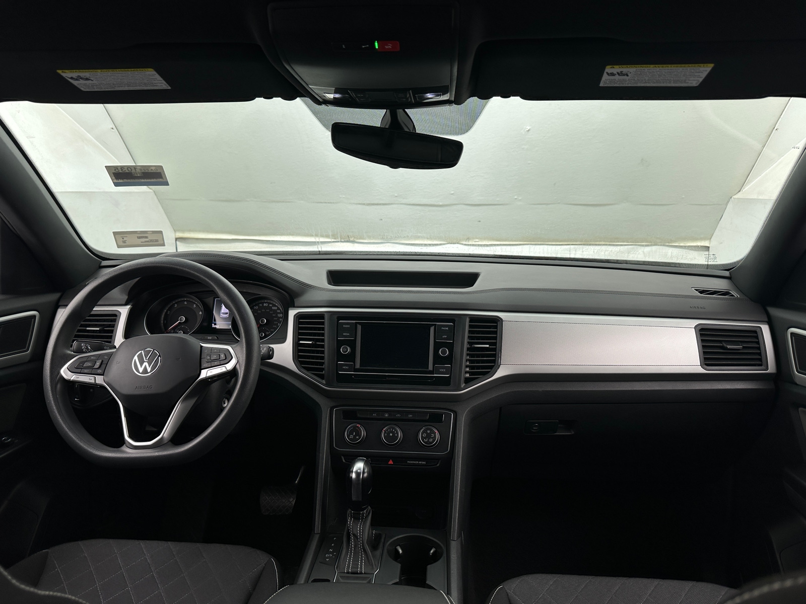 Thumbnail: 2021 Volkswagen Atlas - 3