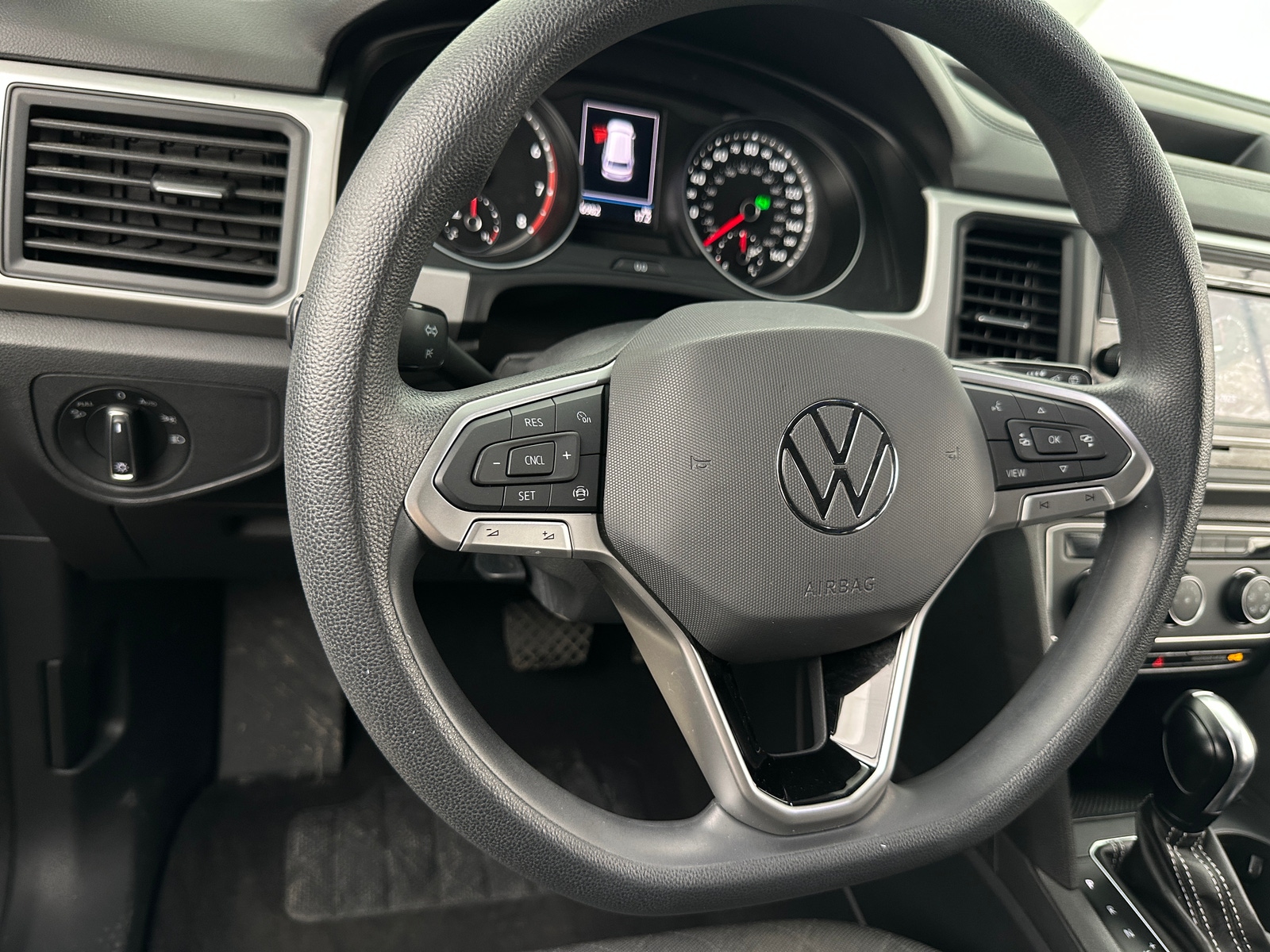 Thumbnail: 2021 Volkswagen Atlas - 5