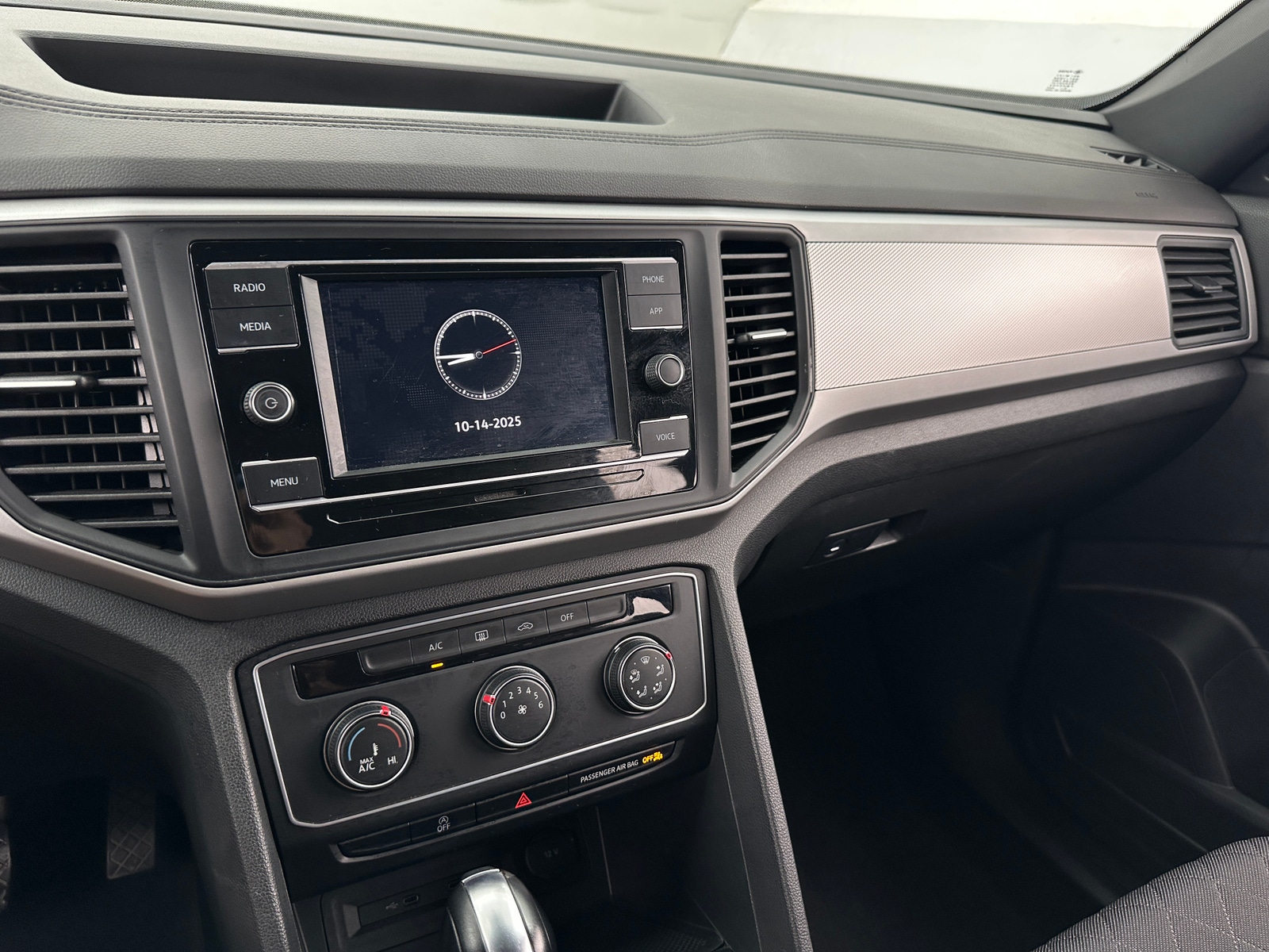 Thumbnail: 2021 Volkswagen Atlas - 4