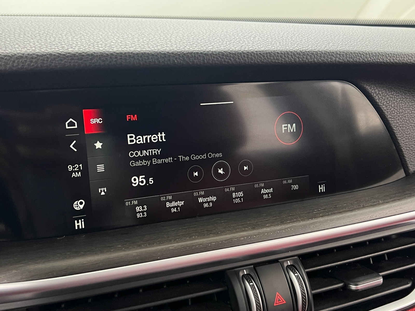 Thumbnail: 2020 Alfa Romeo Stelvio - 3