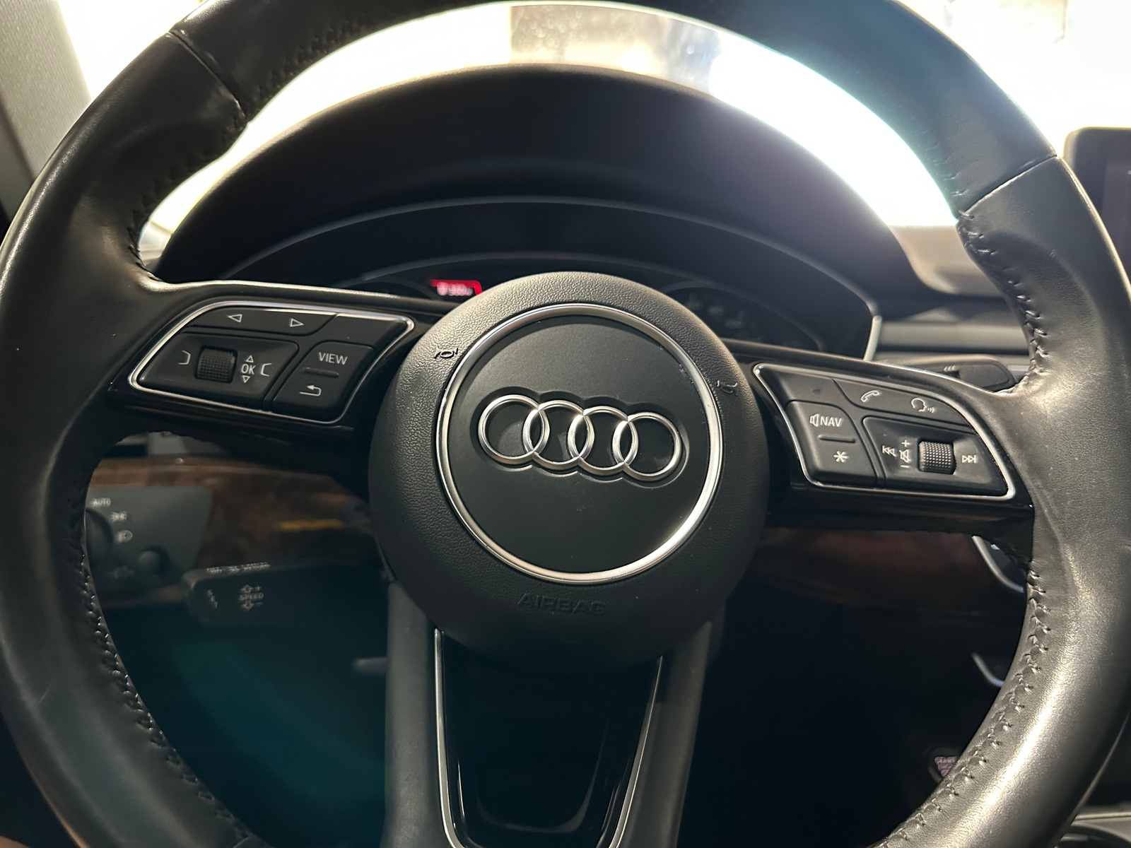 Thumbnail: 2019 Audi A4 - 4