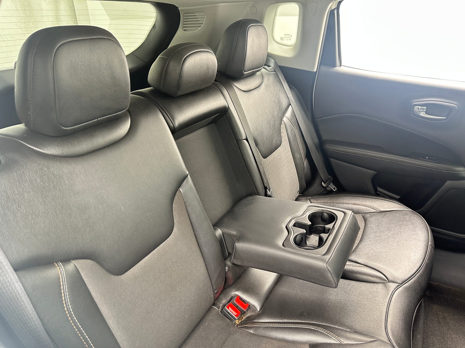Thumbnail: 2020 Jeep Compass - 6