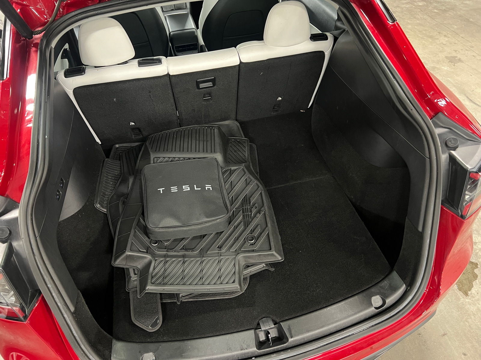 Thumbnail: 2022 Tesla Model Y - 6