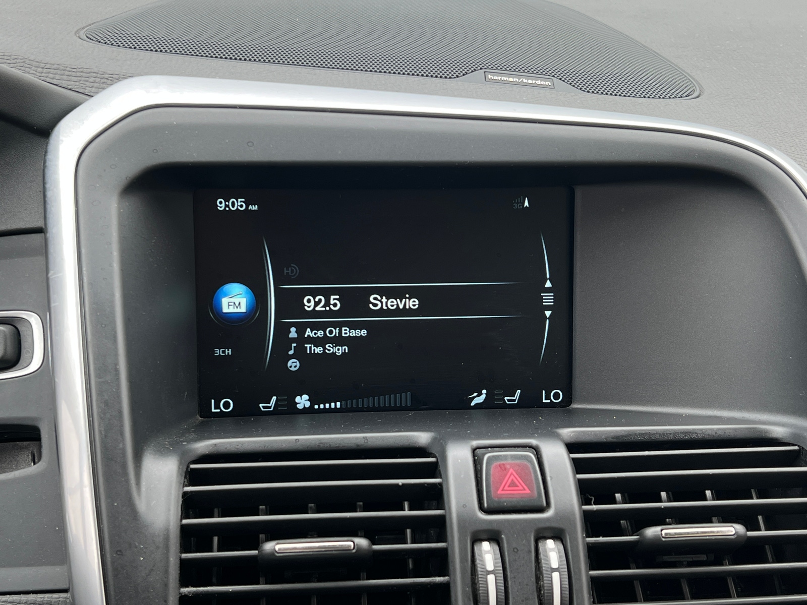 Thumbnail: 2016 Volvo XC60 - 3