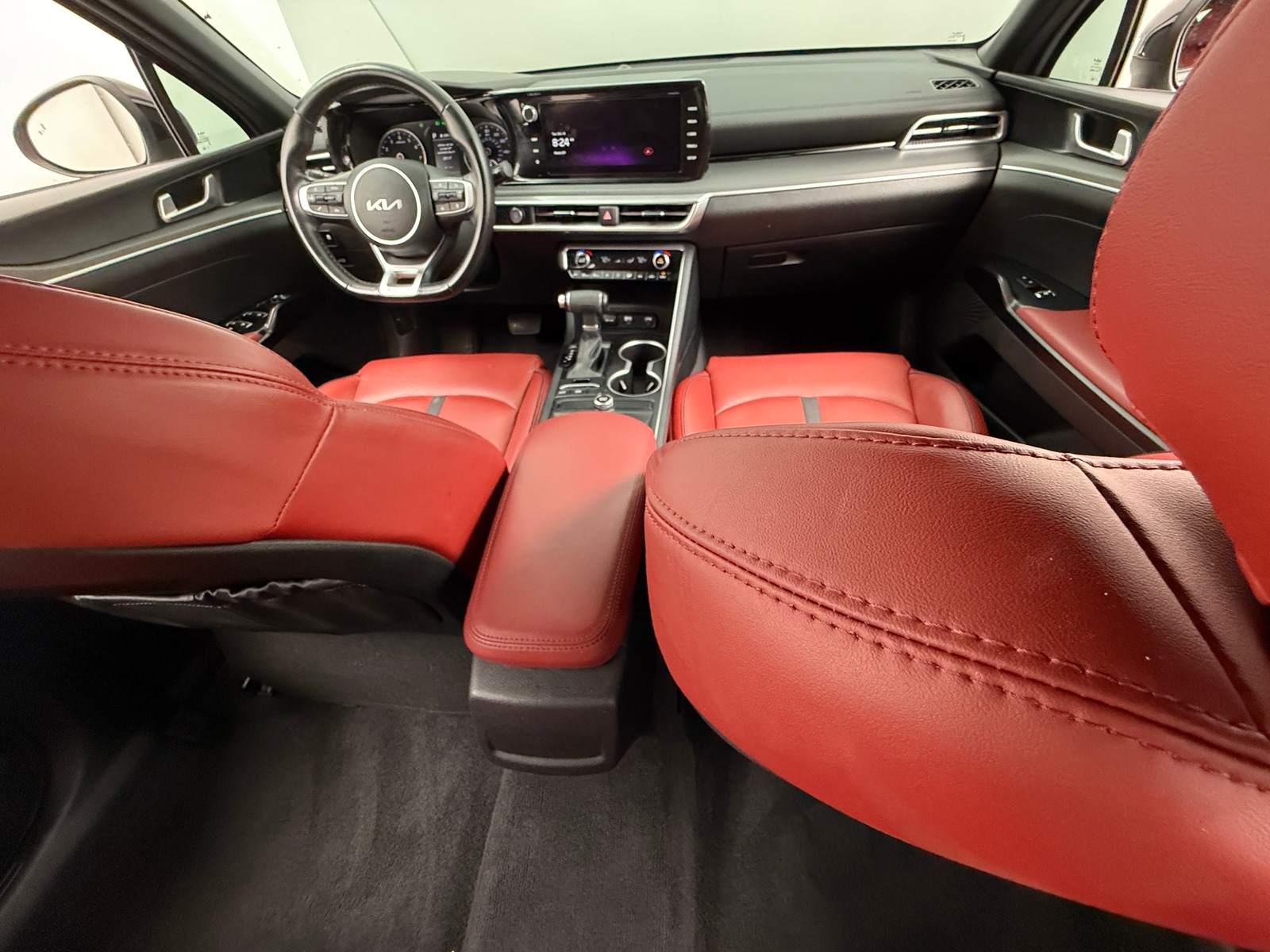 Thumbnail: 2023 Kia K5 - 2