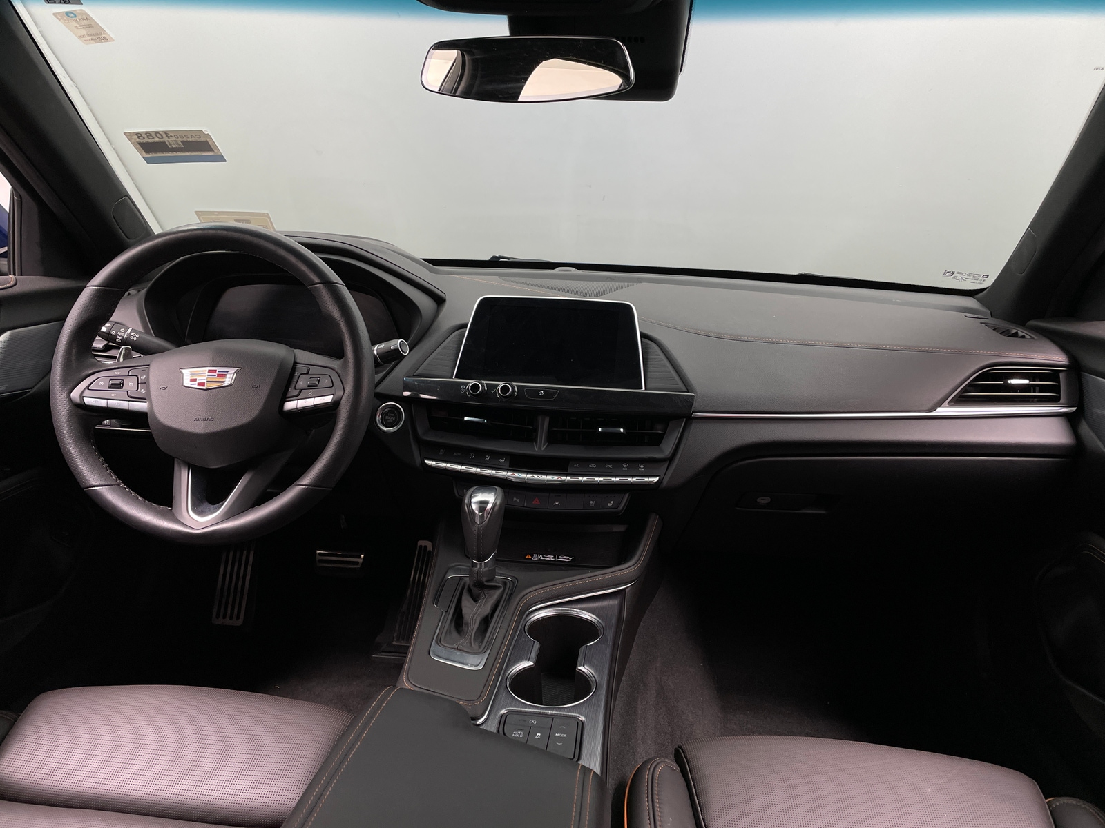 Thumbnail: 2023 Cadillac CT4 - 2