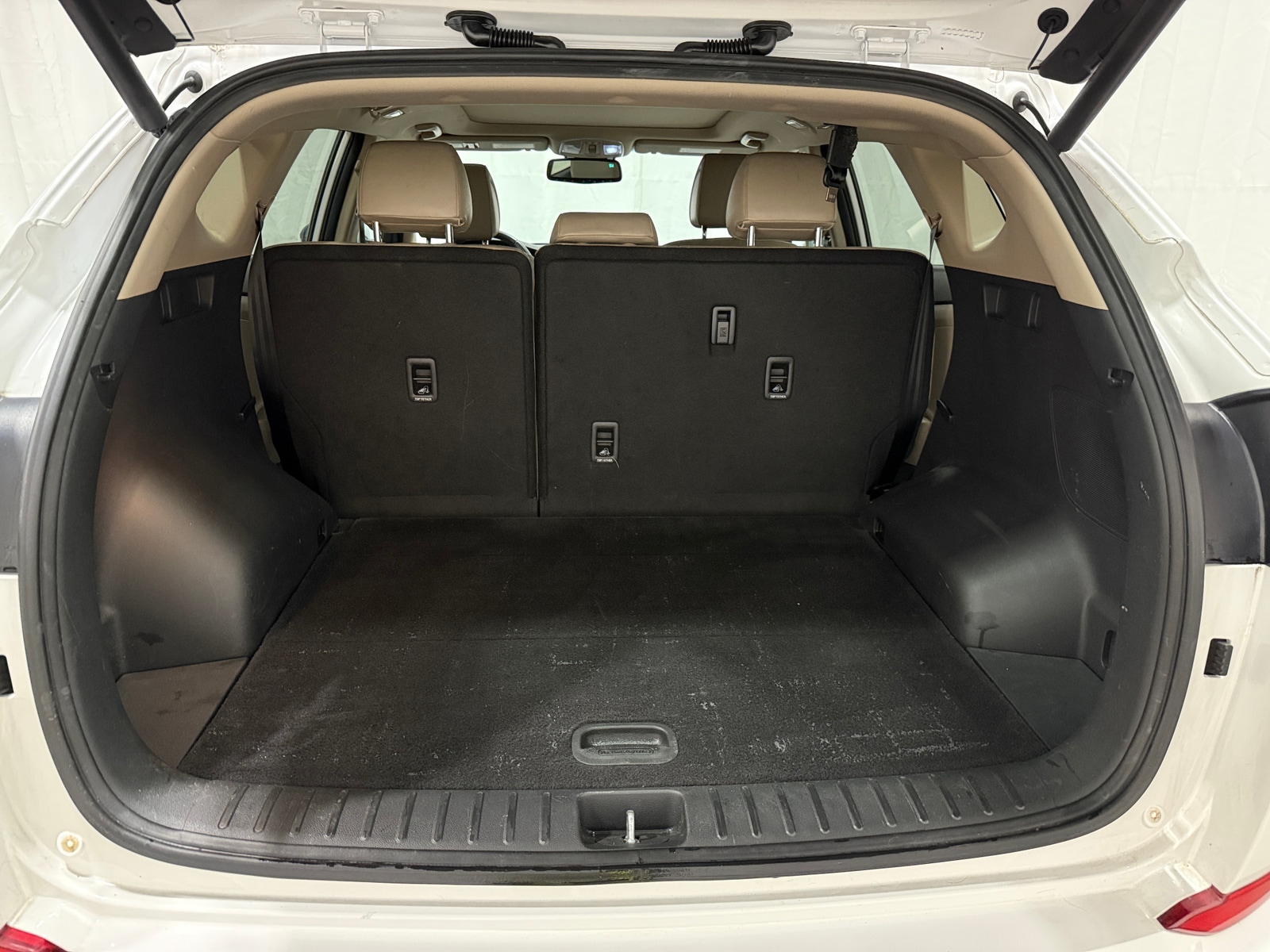 Thumbnail: 2016 Hyundai Tucson - 6
