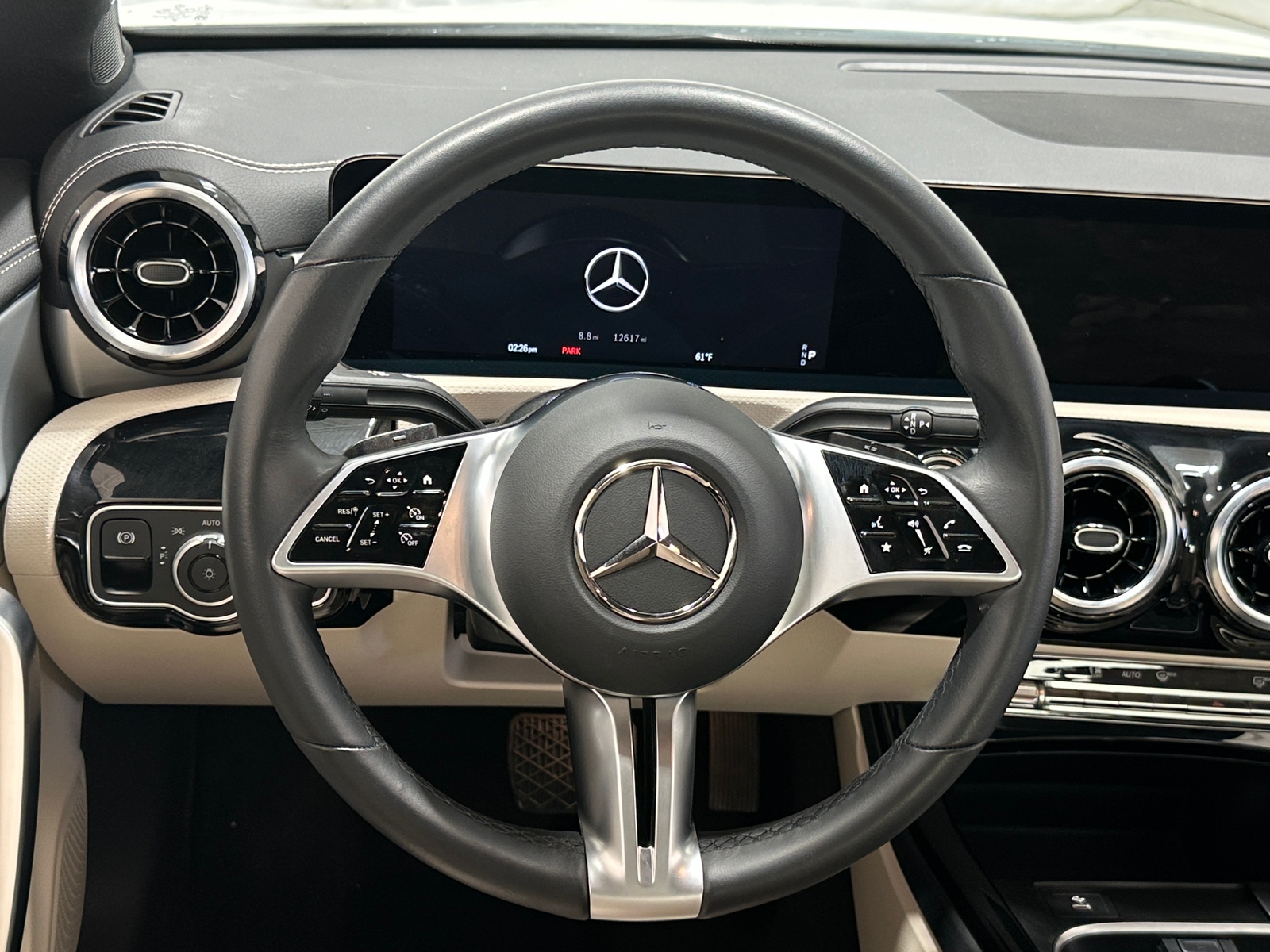 Thumbnail: 2025 Mercedes-Benz CLA - 3