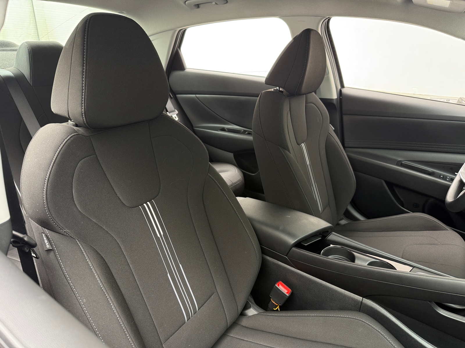 Thumbnail: 2024 Hyundai Elantra - 2