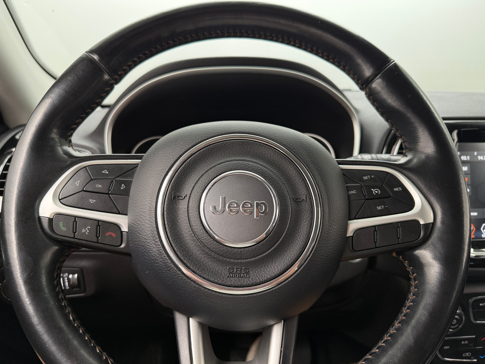 Thumbnail: 2020 Jeep Compass - 4