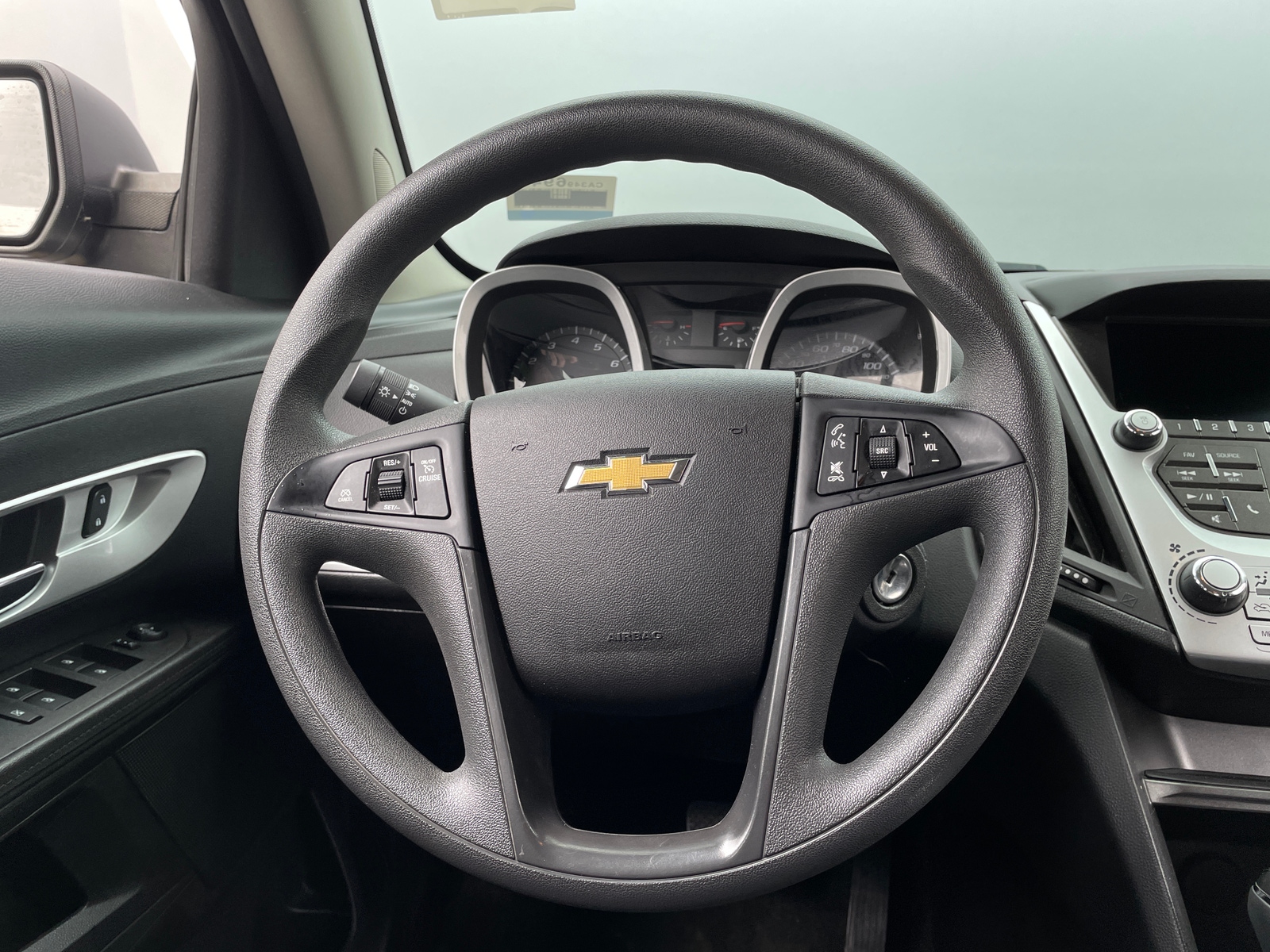 Thumbnail: 2017 Chevrolet Equinox - 5