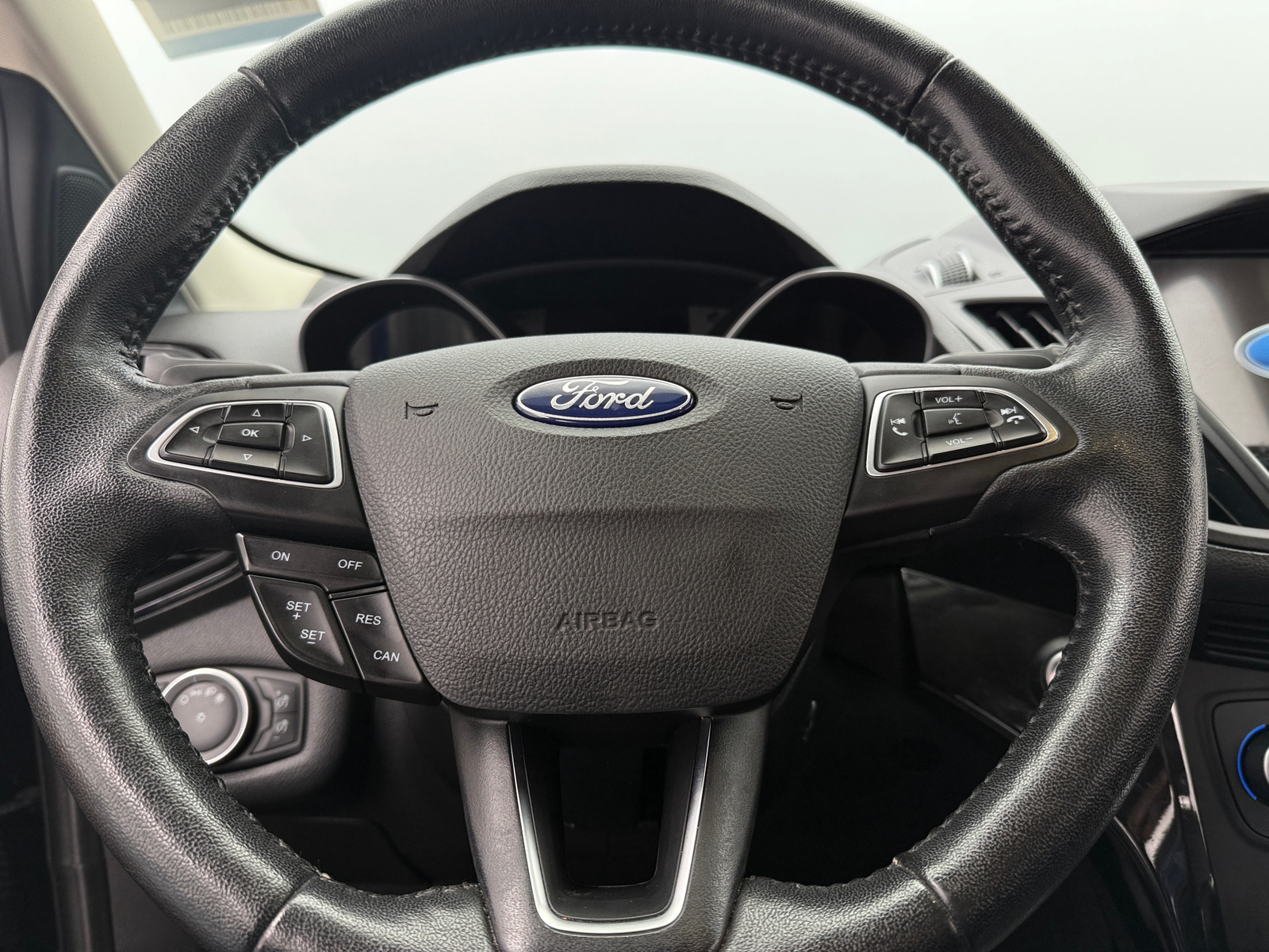 Thumbnail: 2018 Ford Escape - 4