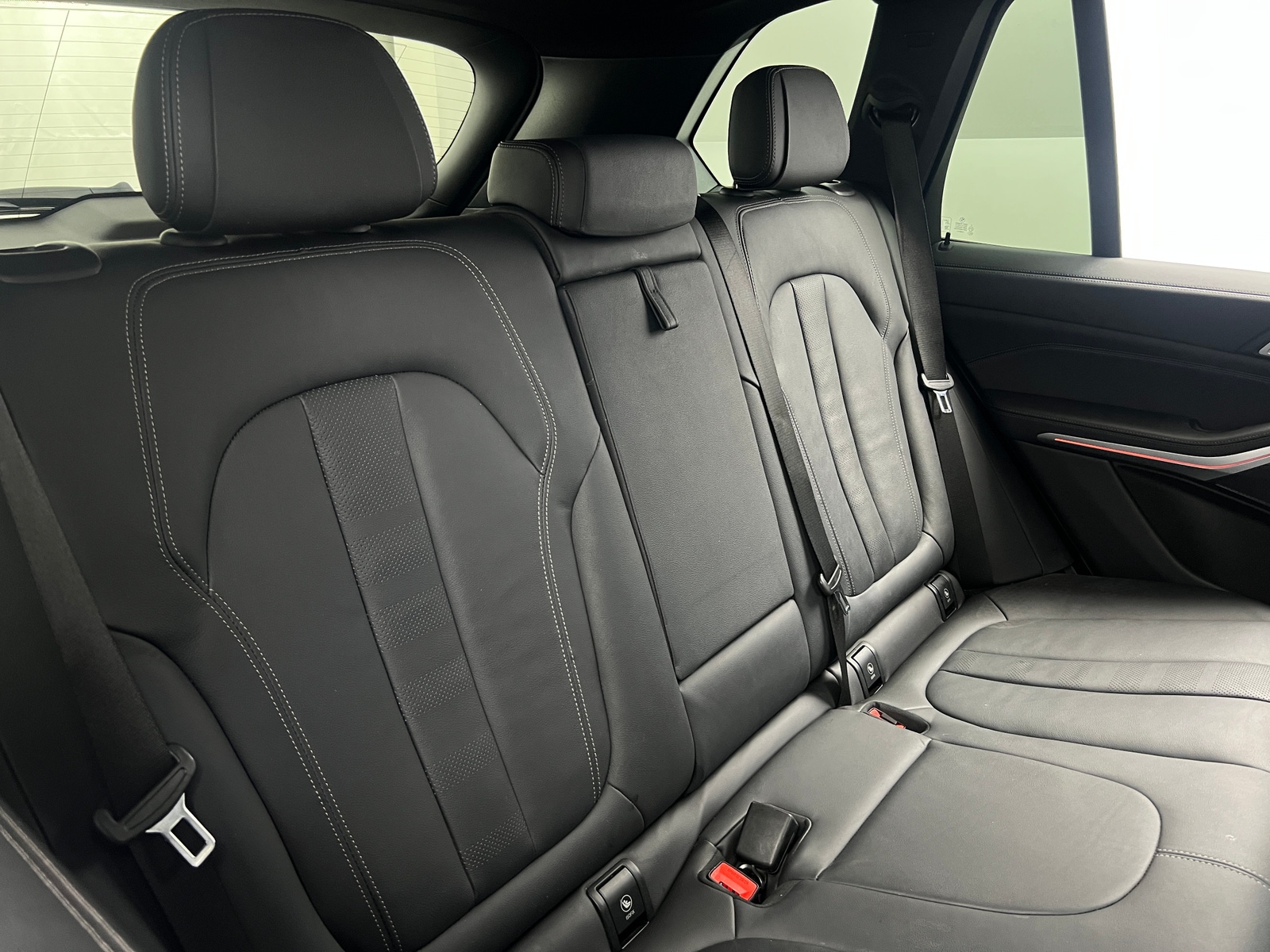 Thumbnail: 2022 BMW X5 - 5
