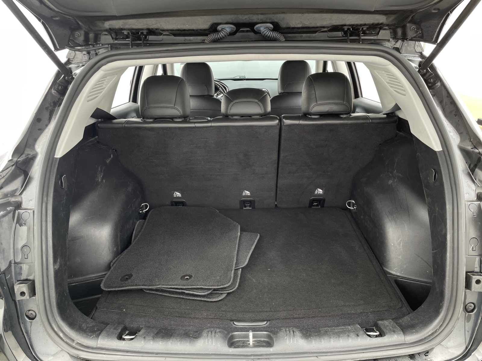 Thumbnail: 2018 Jeep Compass - 6
