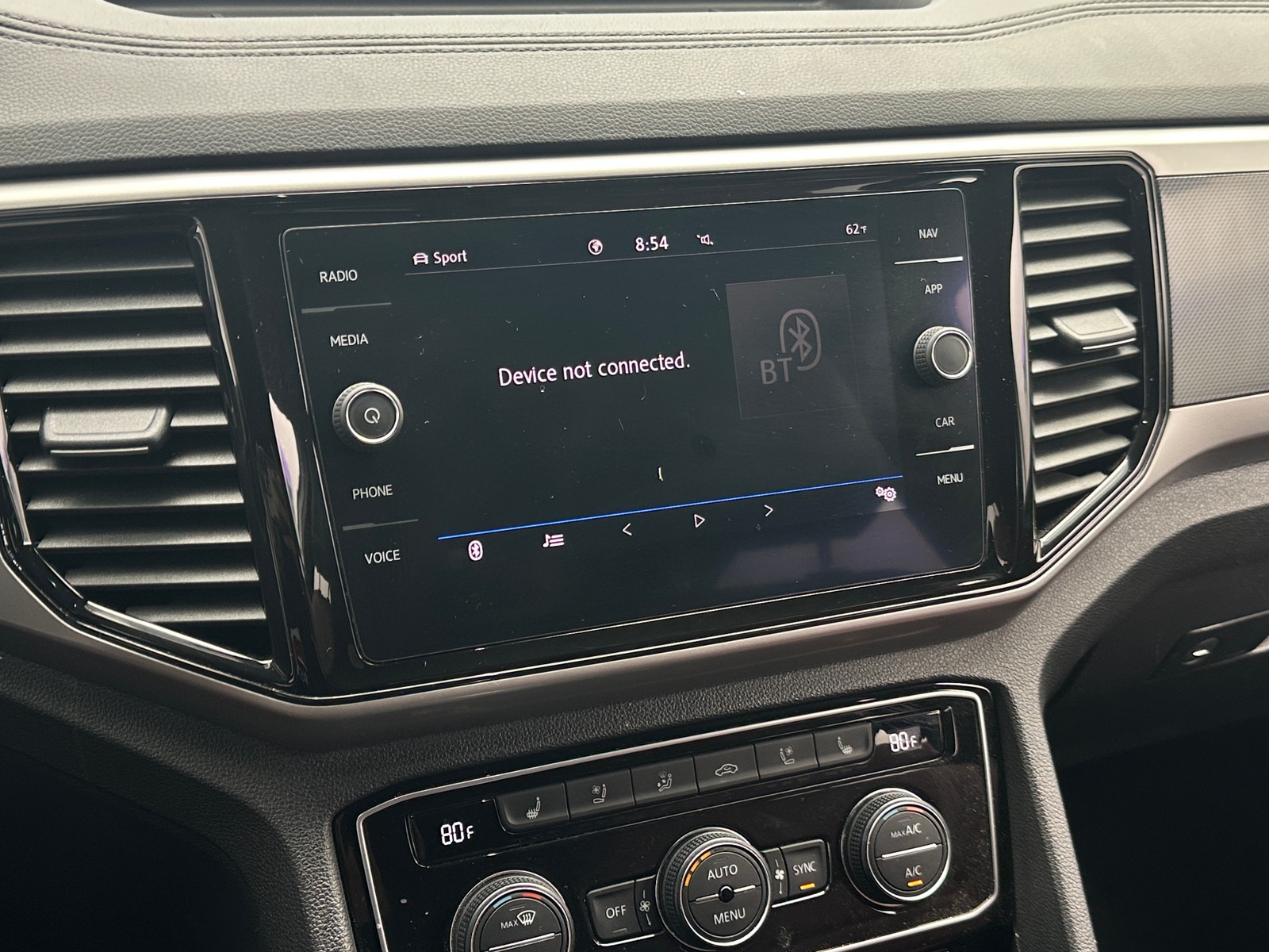 Thumbnail: 2020 Volkswagen Atlas - 3