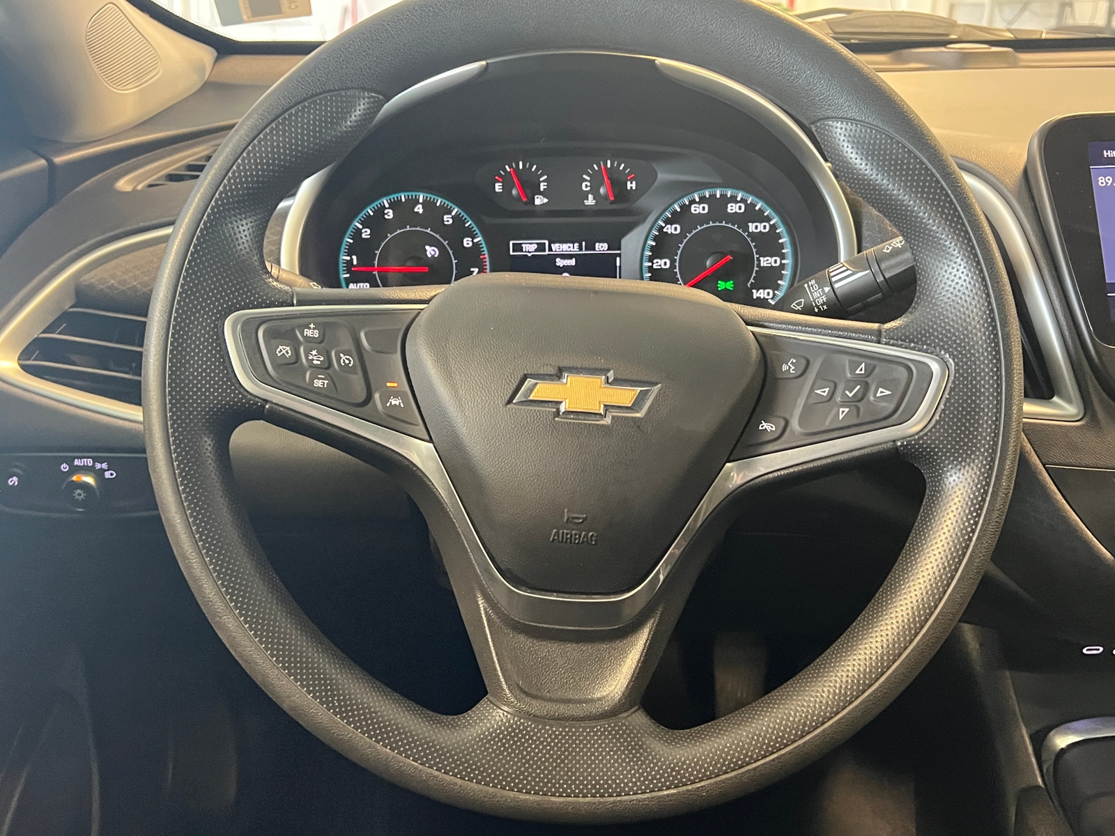 Thumbnail: 2023 Chevrolet Malibu - 5